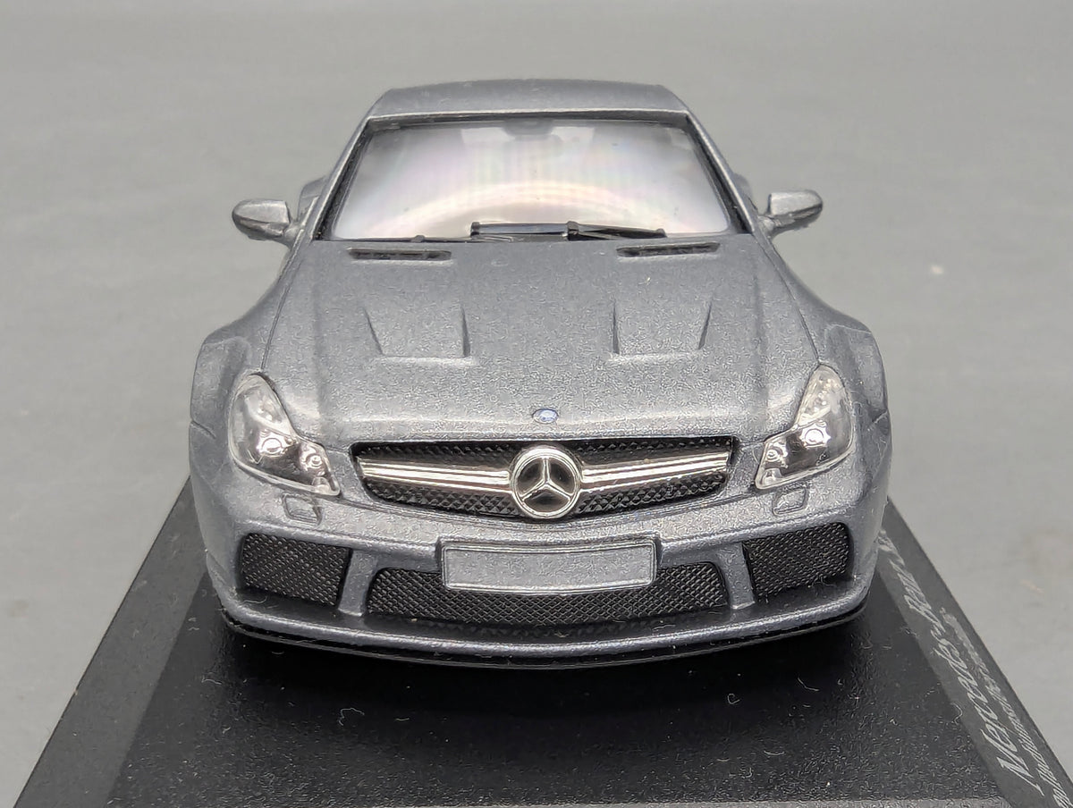 Coches en miniatura 1:43 Minichamps Mercedes Benz SL65 AMG Black Series Plata con embalaje original