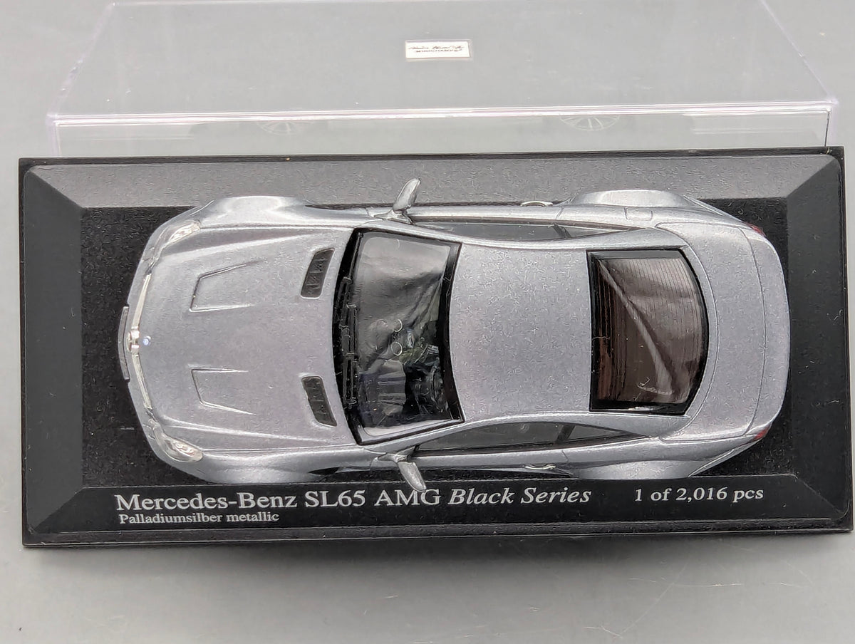 Coches en miniatura 1:43 Minichamps Mercedes Benz SL65 AMG Black Series Plata con embalaje original