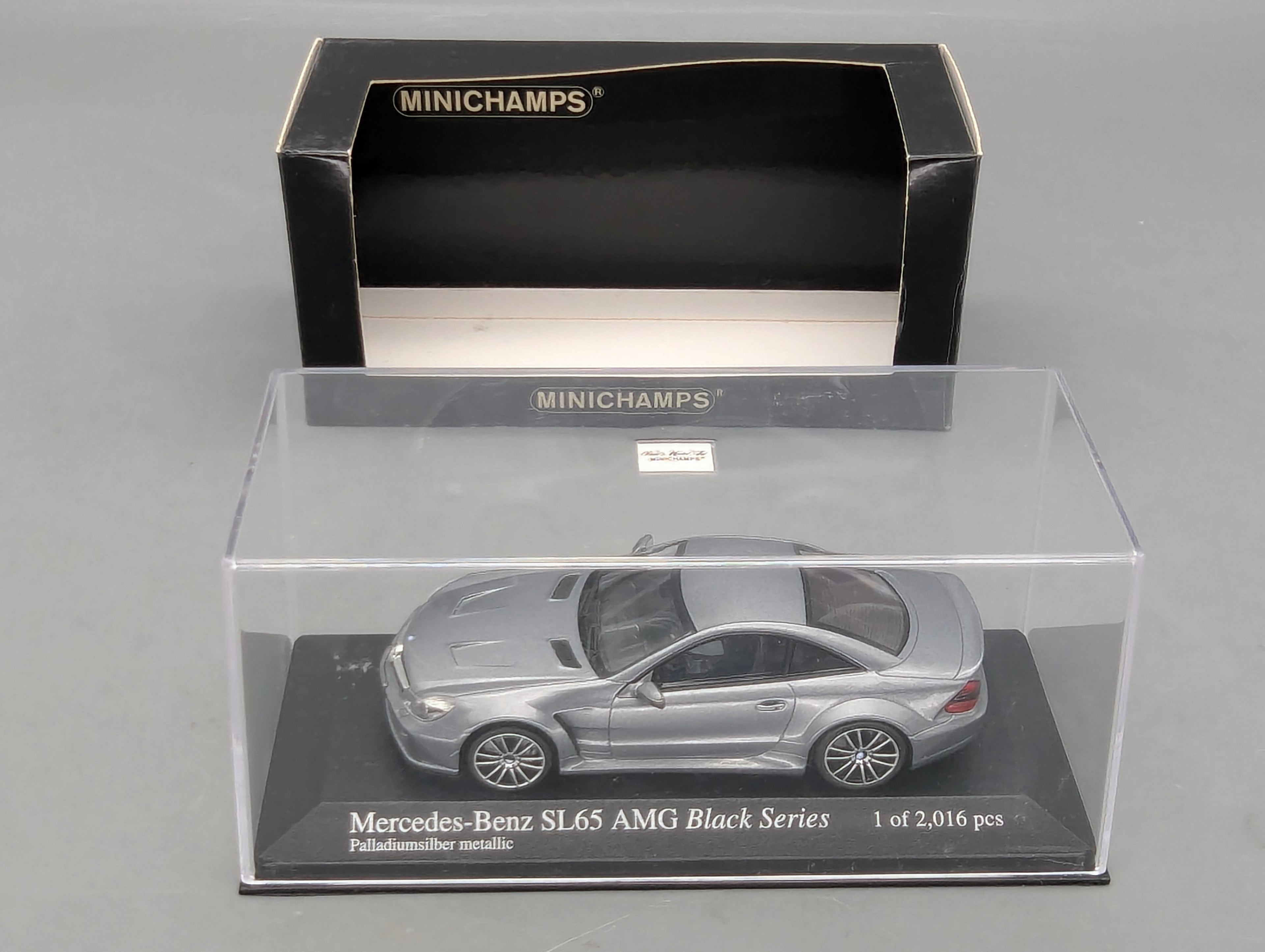 Modellautos 1:43 Minichamps Mercedes Benz SL65 AMG Black Series Silber mit OVP