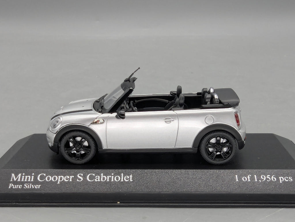 Modellautos 1:43 Minichamps Mini Cooper S Cabriolet 2009 Silber mit OVP