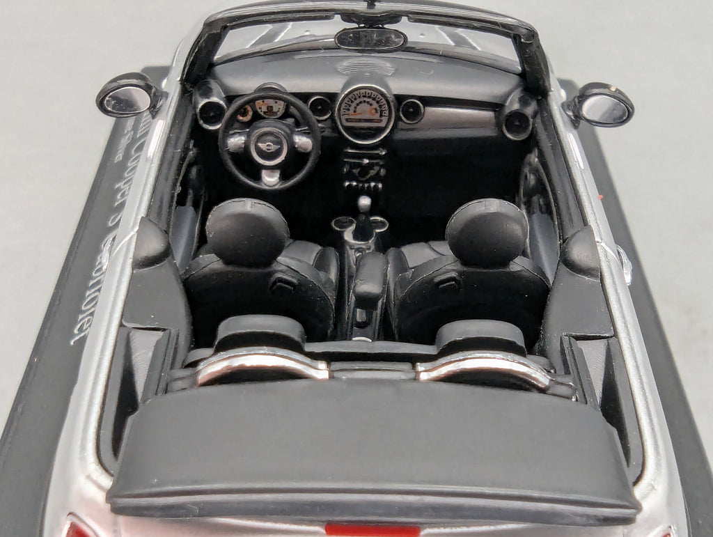 Modellautos 1:43 Minichamps Mini Cooper S Cabriolet 2009 Silber mit OVP