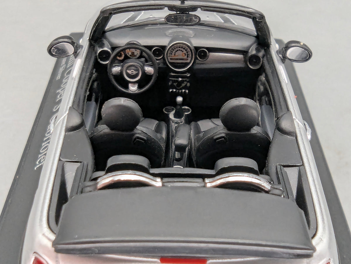 Modellautos 1:43 Minichamps Mini Cooper S Cabriolet 2009 Silber mit OVP