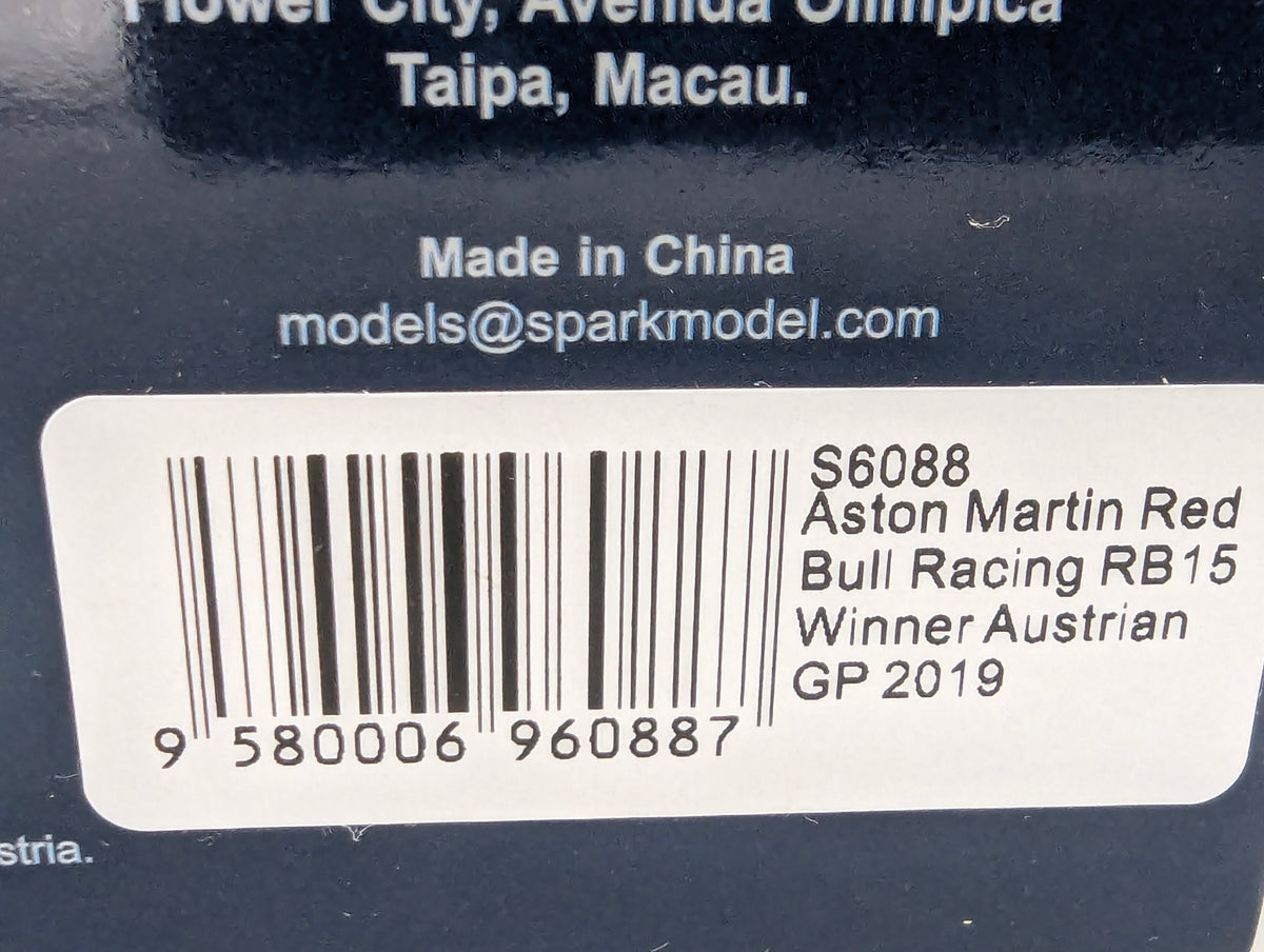 Coches a escala 1:43 Spark S6088 Aston Martin RB 15 GANADOR GP Austria 2019 #33 Verstappen embalaje original