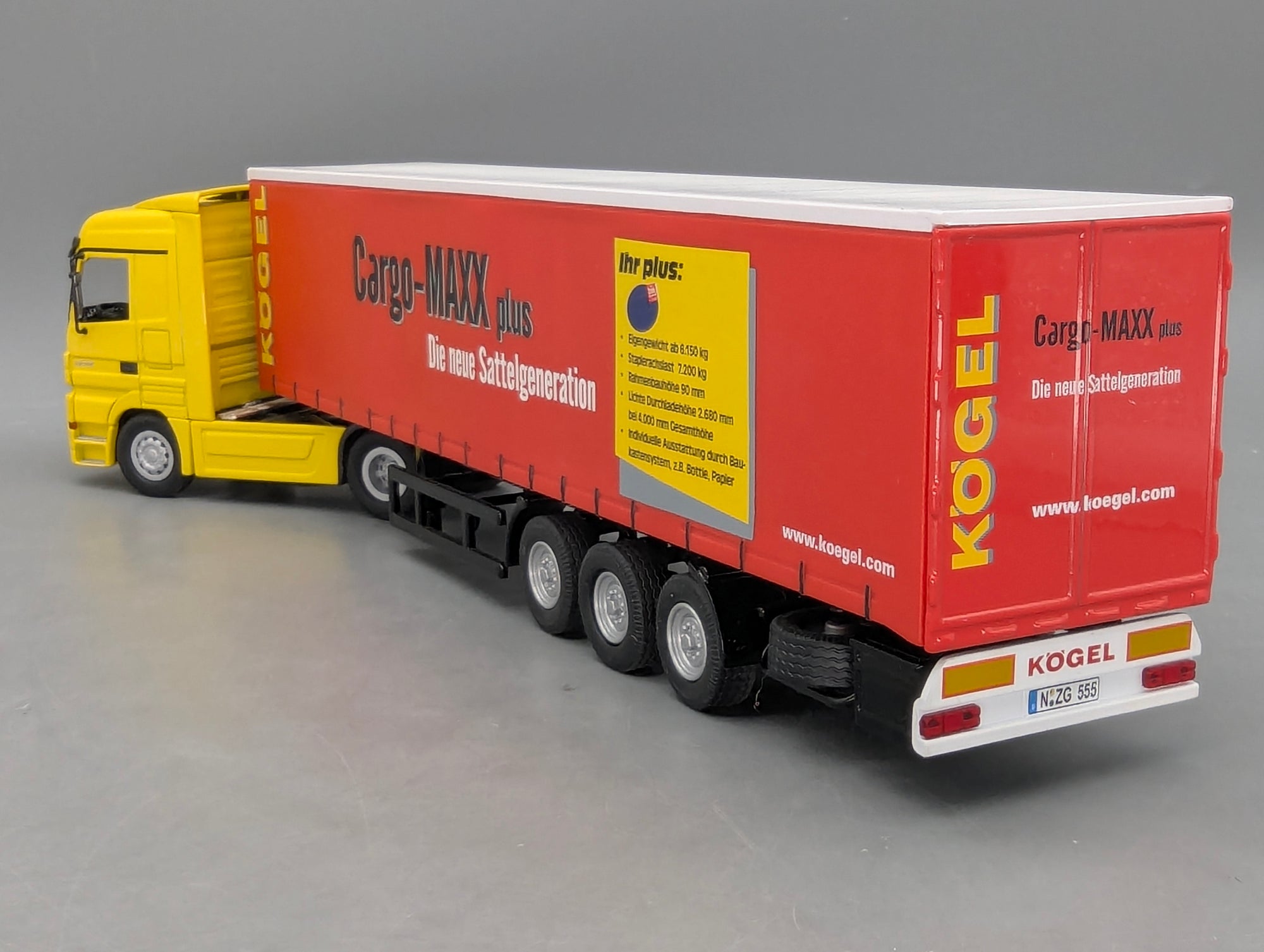LKW Modell 1:50 NZG 555 Mercedes Benz Actros Kögel Gardinenauflieger mit OVP