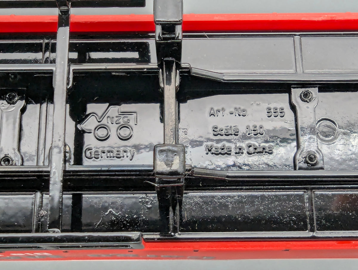 LKW Modell 1:50 NZG 555 Mercedes Benz Actros Kögel Gardinenauflieger mit OVP
