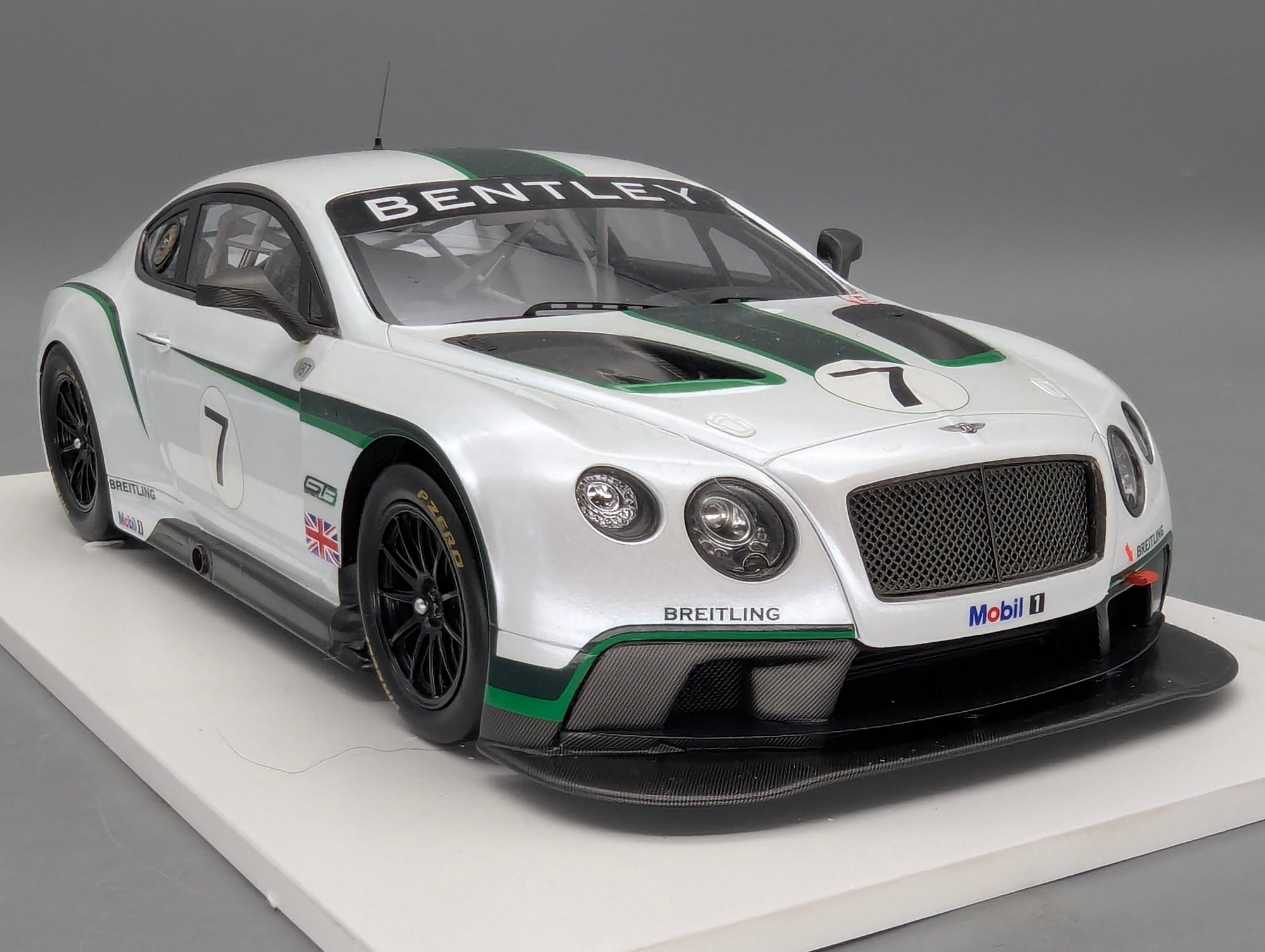 Model Cars 1:18 TSM Bentley Continental GT3 Goodwood 2013 #7 with original packaging