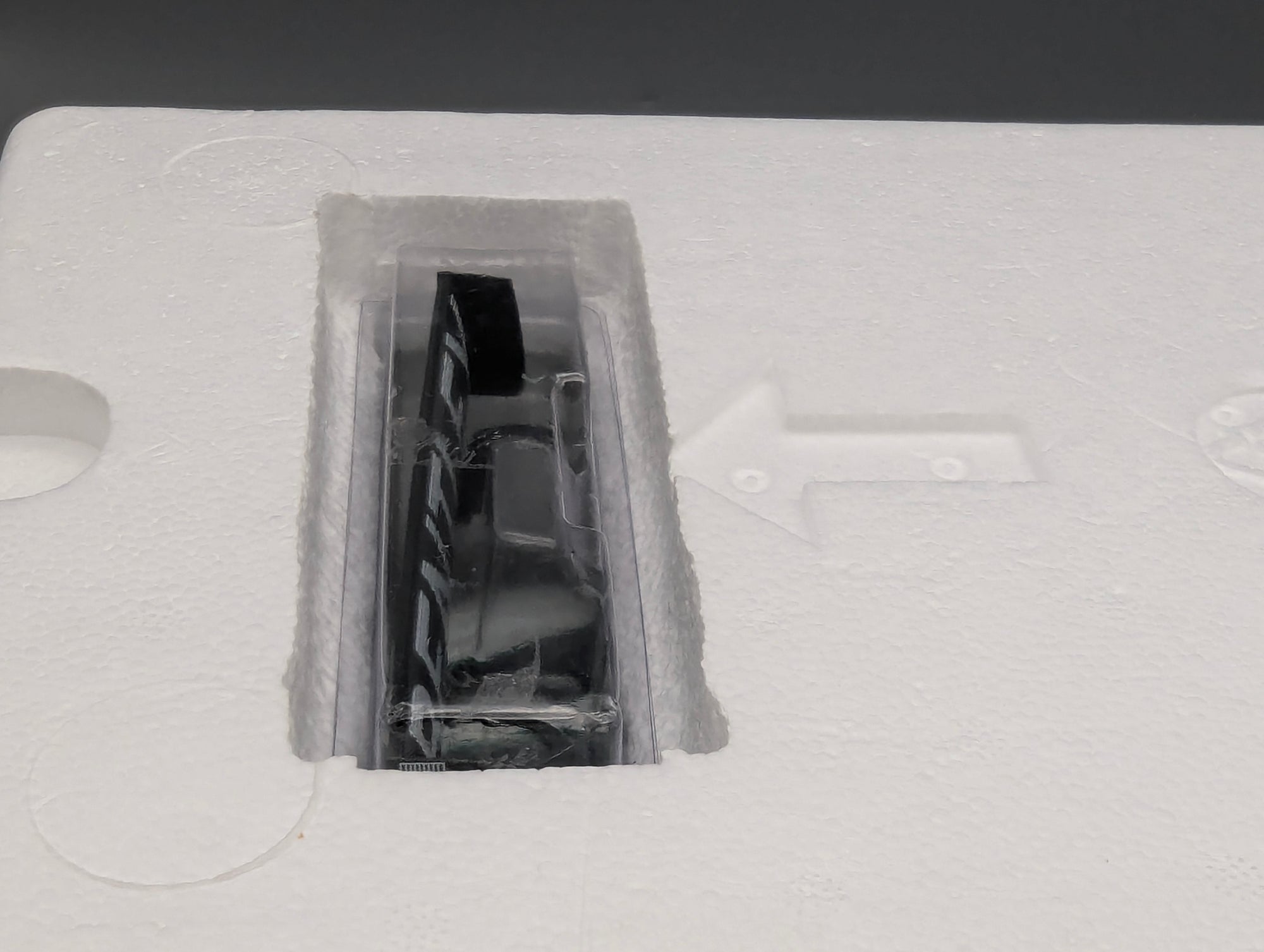 Model Cars 1:18 TSM Bentley Continental GT3 Goodwood 2013 #7 with original packaging