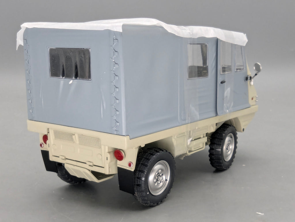 Coches a escala 1:18 Schuco Steyr Puch Haflinger con embalaje original