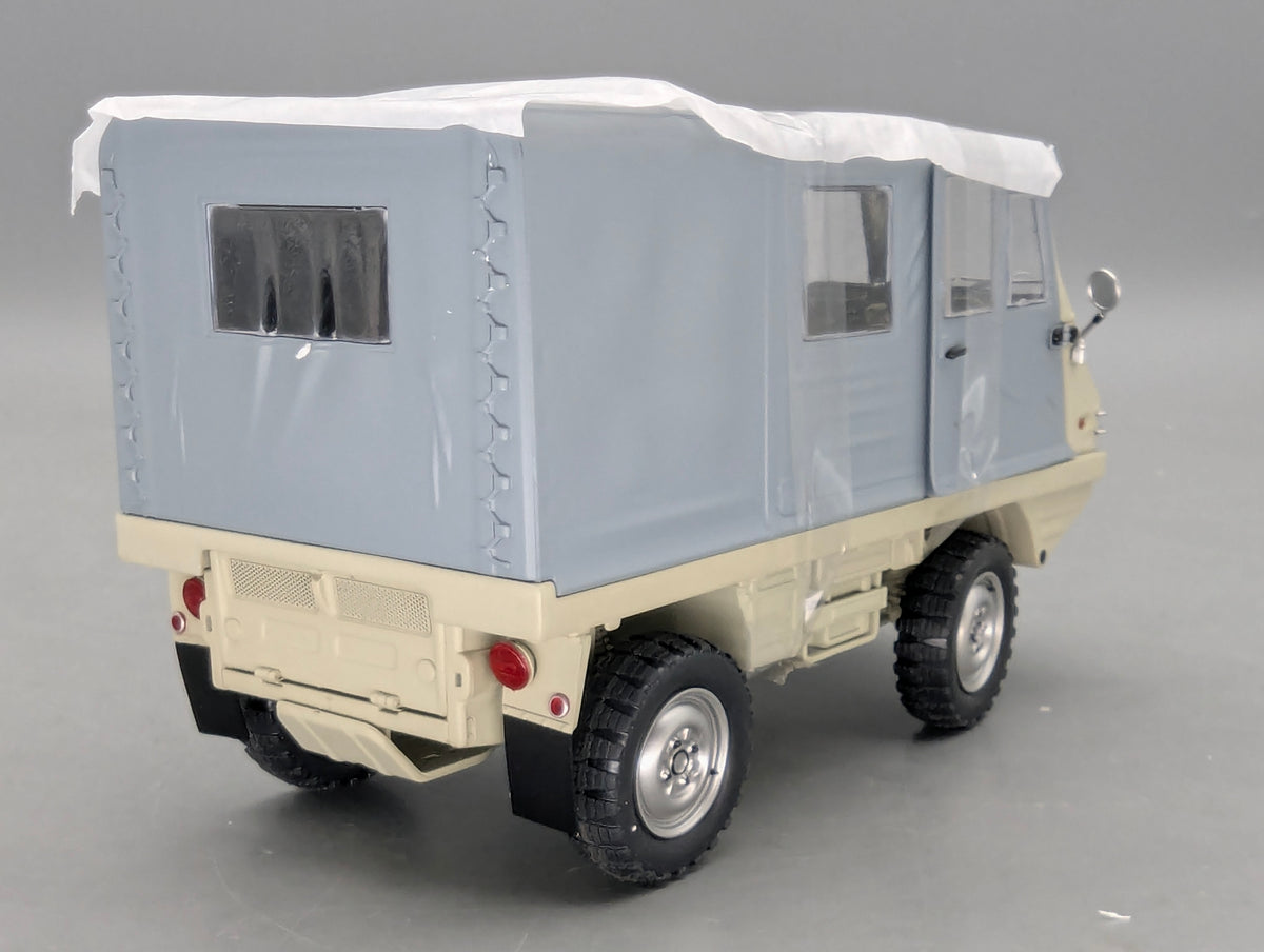 1:18 Model Cars Schuco Steyr Puch Haflinger with original packaging