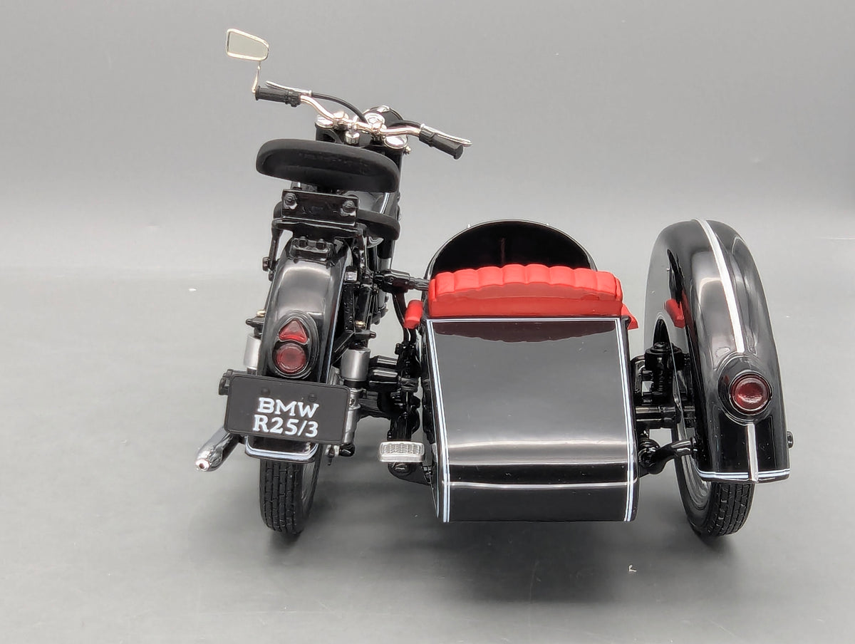Motorcycle Model 1:10 Schuco BMW R25/3 black with sidecar with original packaging