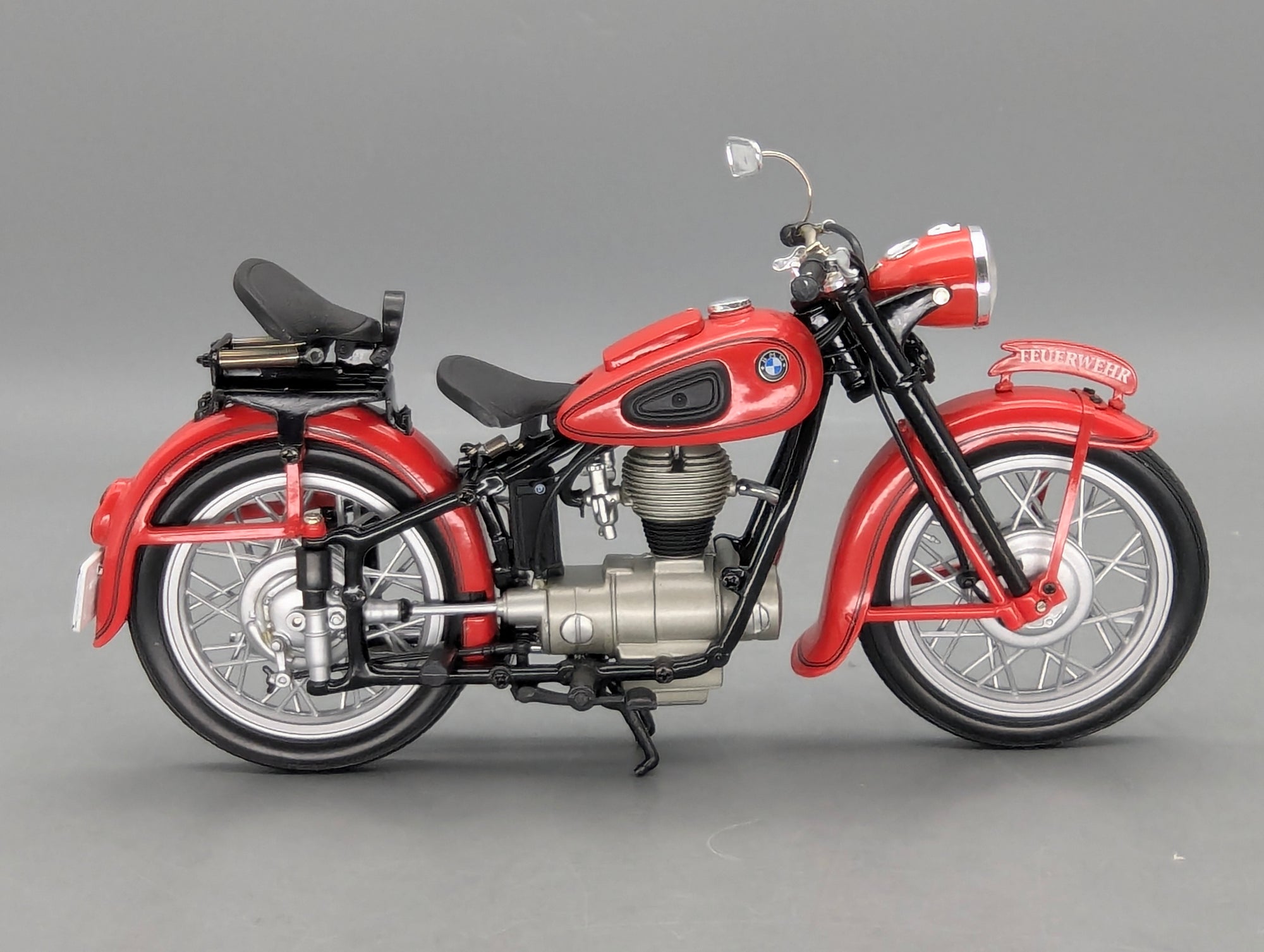 Motorrad Modell 1:10 Schuco BMW R25/3 Feuerwehr mit OVP