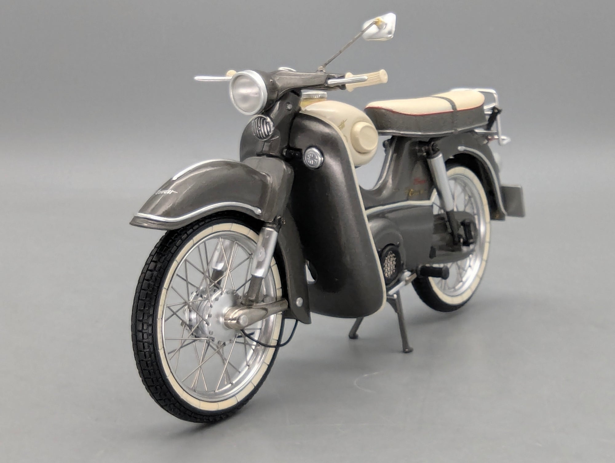 Motorcycle Model 1:10 Schuco Kreidler Florett Super with Original Packaging