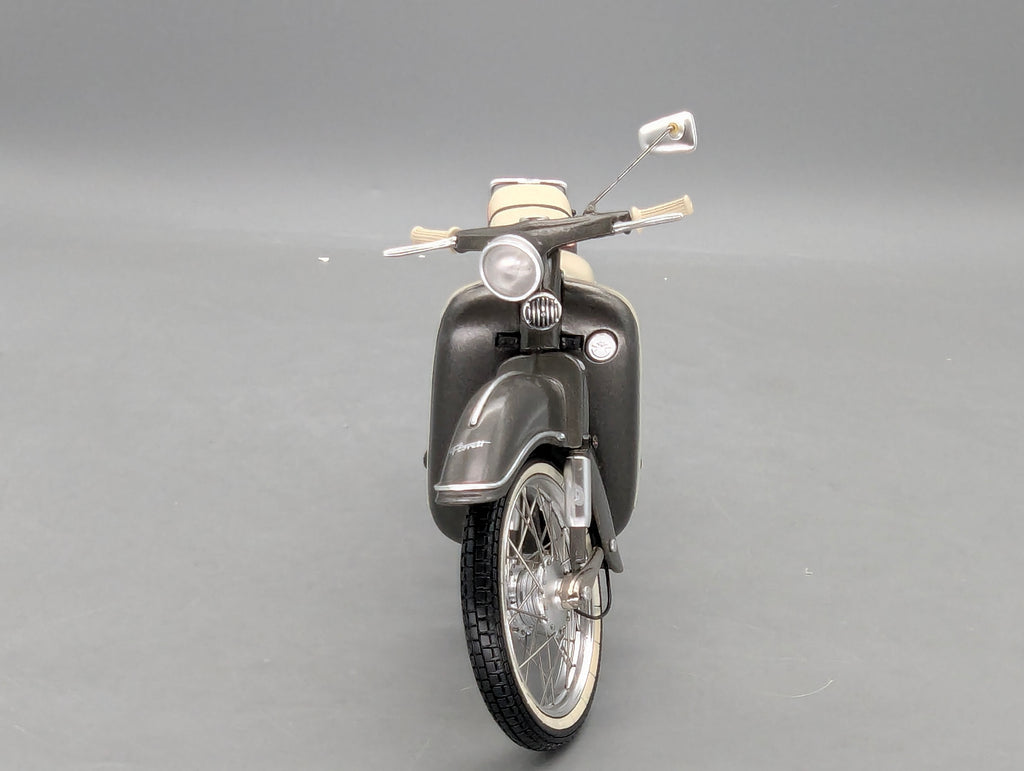 Modelo de motocicleta 1:10 Schuco Kreidler Florett Super con embalaje original