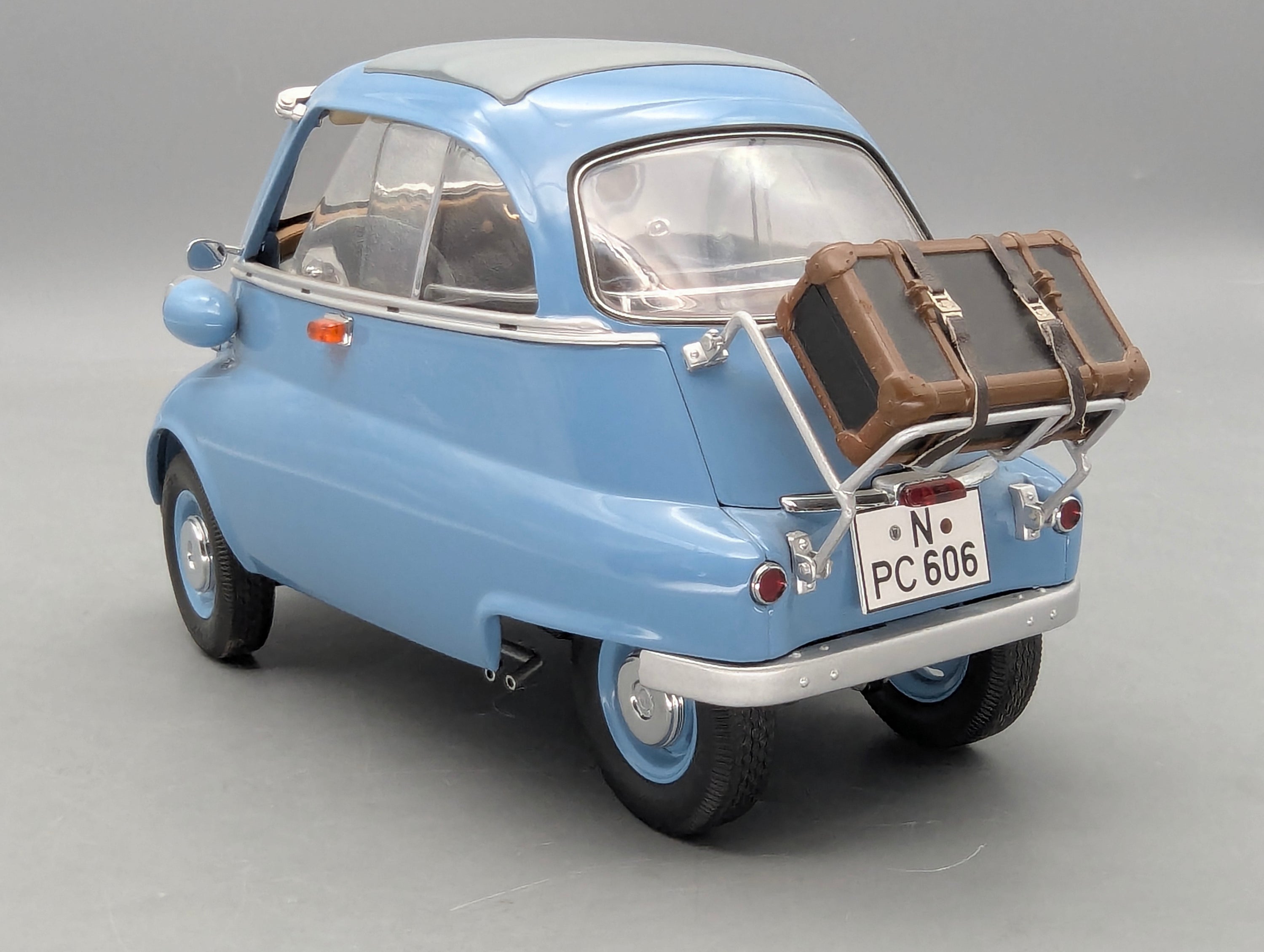 Coches a escala 1:12 Premium ClassiXXs BMW Isetta "Export" Azul Claro con embalaje original