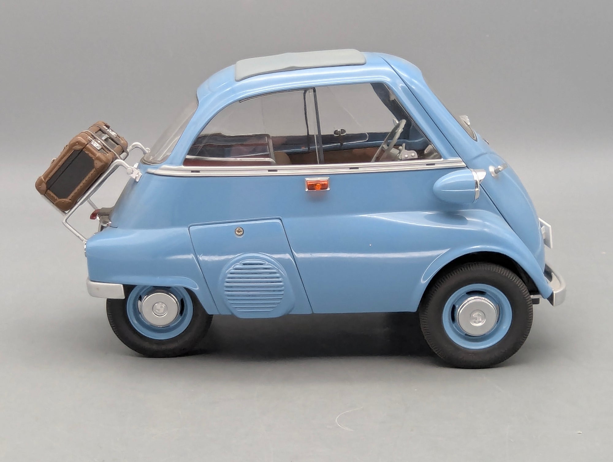 Coches a escala 1:12 Premium ClassiXXs BMW Isetta "Export" Azul Claro con embalaje original