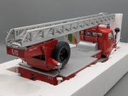 Model Cars 1:18 Schuco Mercedes Benz L 322 Fire Engine with Turntable Ladder with Original Packaging