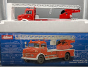 Model Cars 1:18 Schuco Mercedes Benz L 322 Fire Engine with Turntable Ladder with Original Packaging