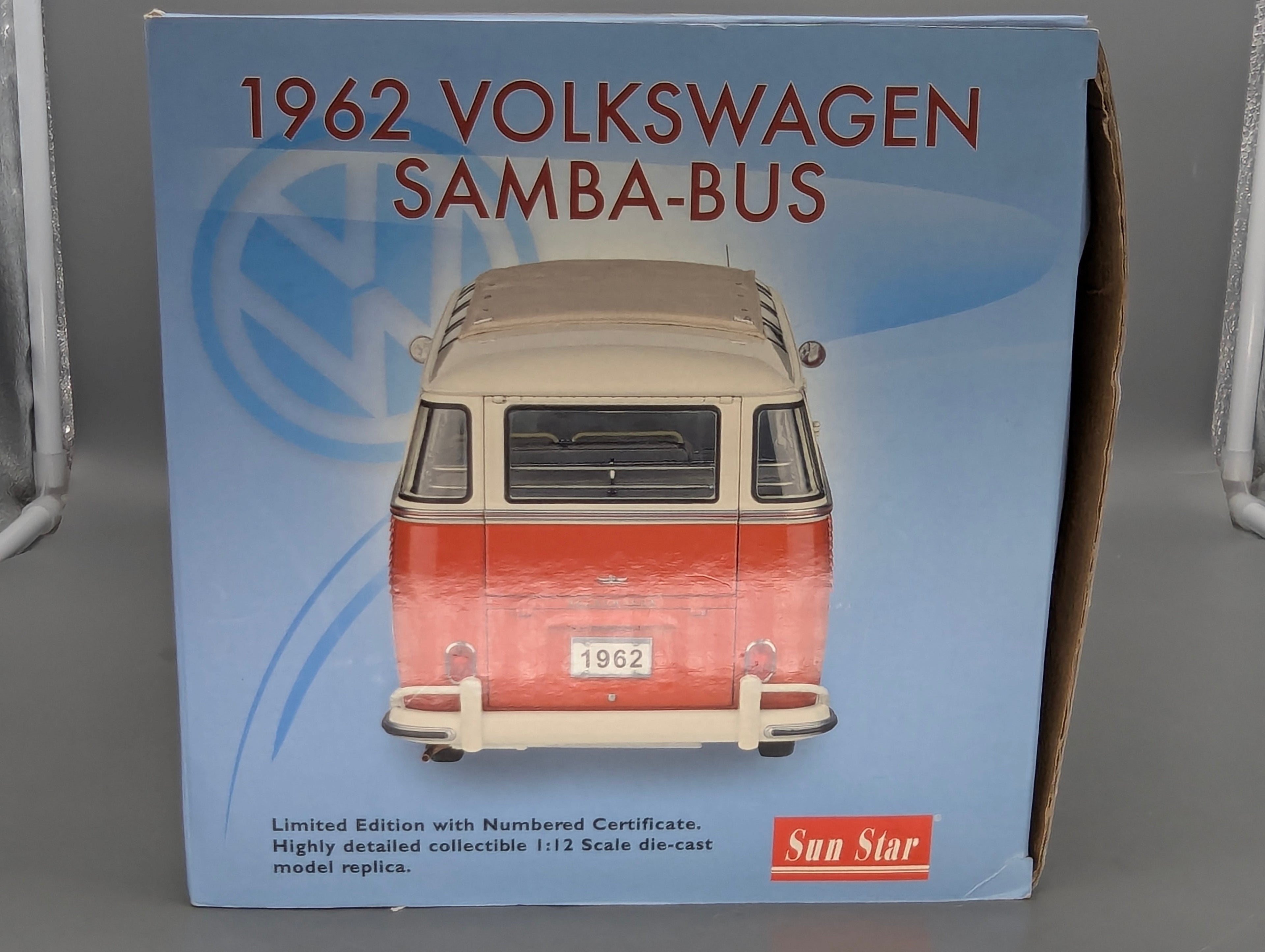 Modellautos 1:12 Sun Star Volkswagen VW Samba Bus T1 Type 2 1962 mit OVP