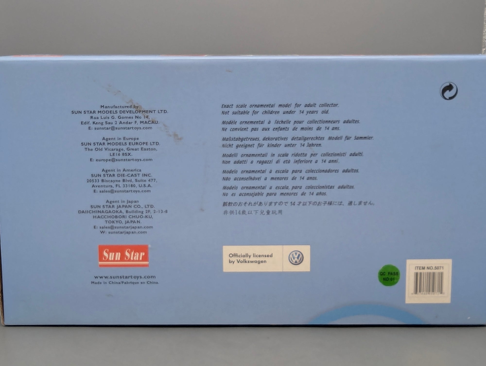 Model Cars 1:12 Sun Star Volkswagen VW Samba Bus T1 Type 2 1962 with Original Packaging