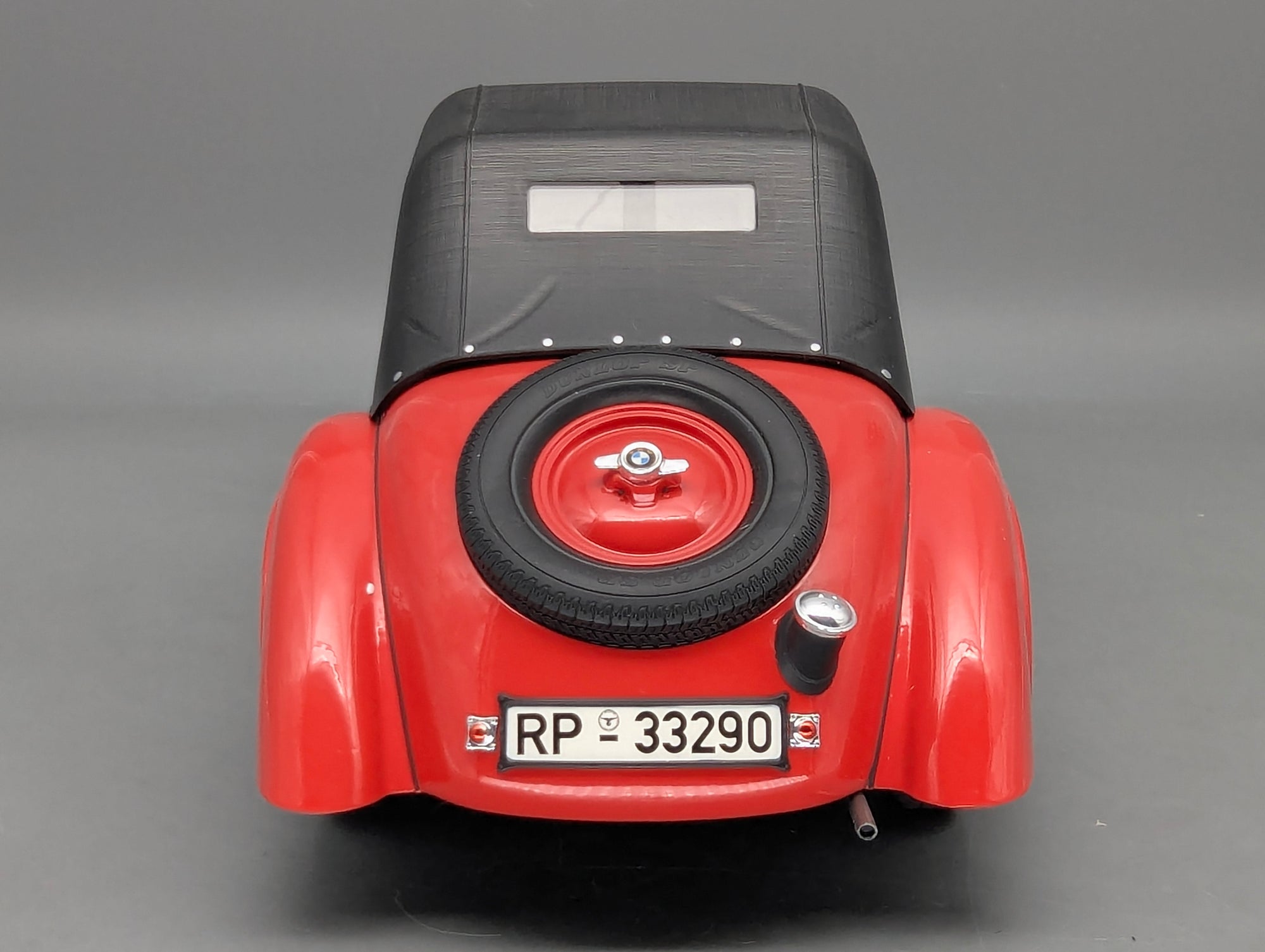 Coches a escala 1:12 Premium ClassiXXs BMW Isetta "Export" Azul Claro con embalaje original