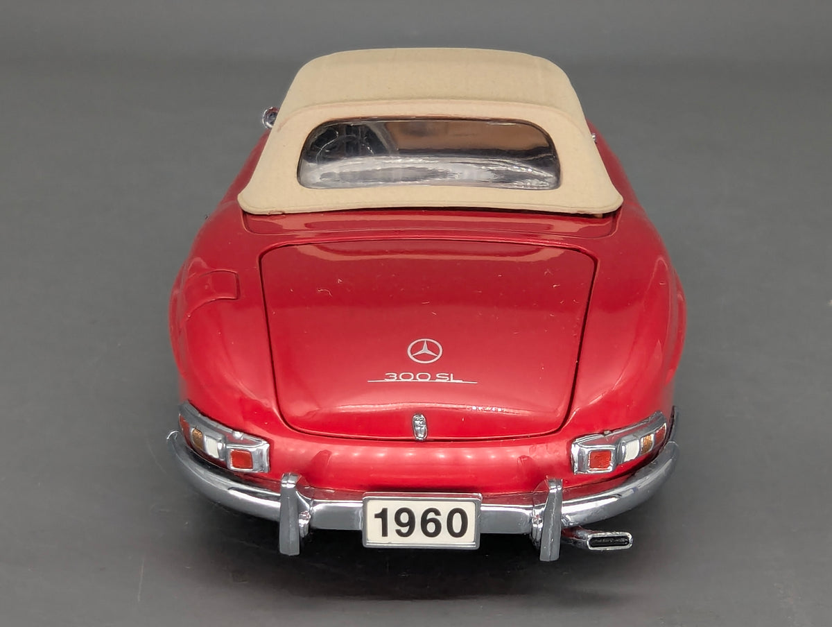 Modellautos 1:24 Franklin Mint Mercedes Benz 300 SL Roadster 1960 Rot mit OVP