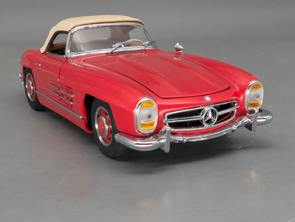 Modellautos 1:24 Franklin Mint Mercedes Benz 300 SL Roadster 1960 Rot mit OVP