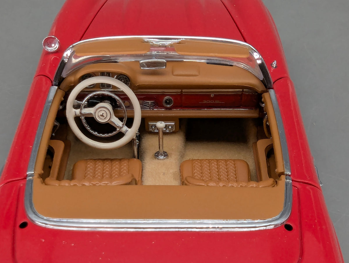 Modellautos 1:24 Franklin Mint Mercedes Benz 300 SL Roadster 1960 Rot mit OVP