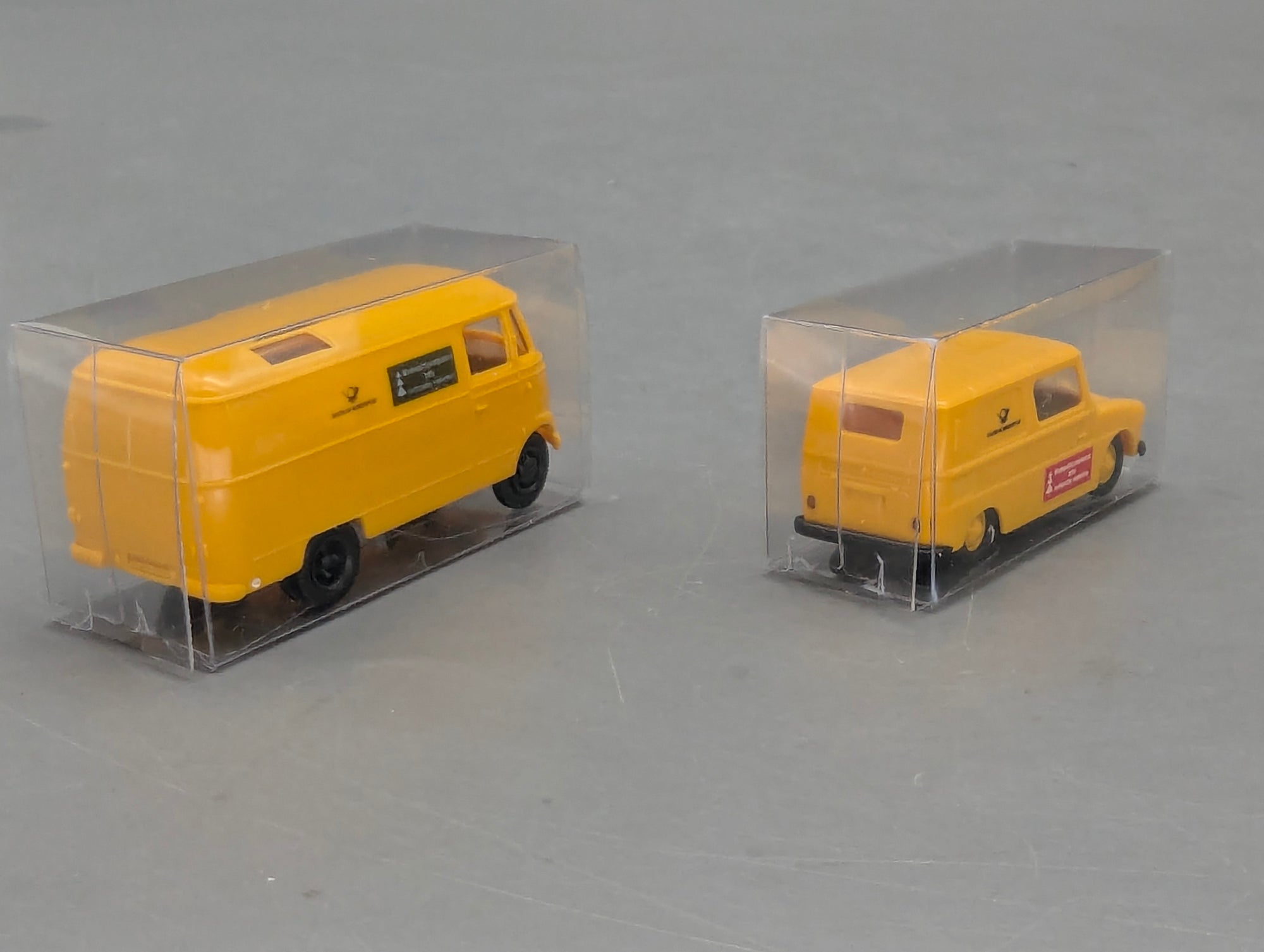 Coches a escala 1:12 Premium ClassiXXs BMW Isetta "Export" Azul Claro con embalaje original