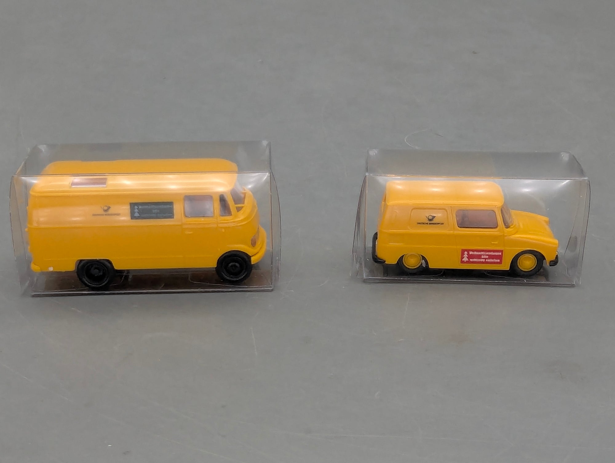 Coches a escala 1:12 Premium ClassiXXs BMW Isetta "Export" Azul Claro con embalaje original