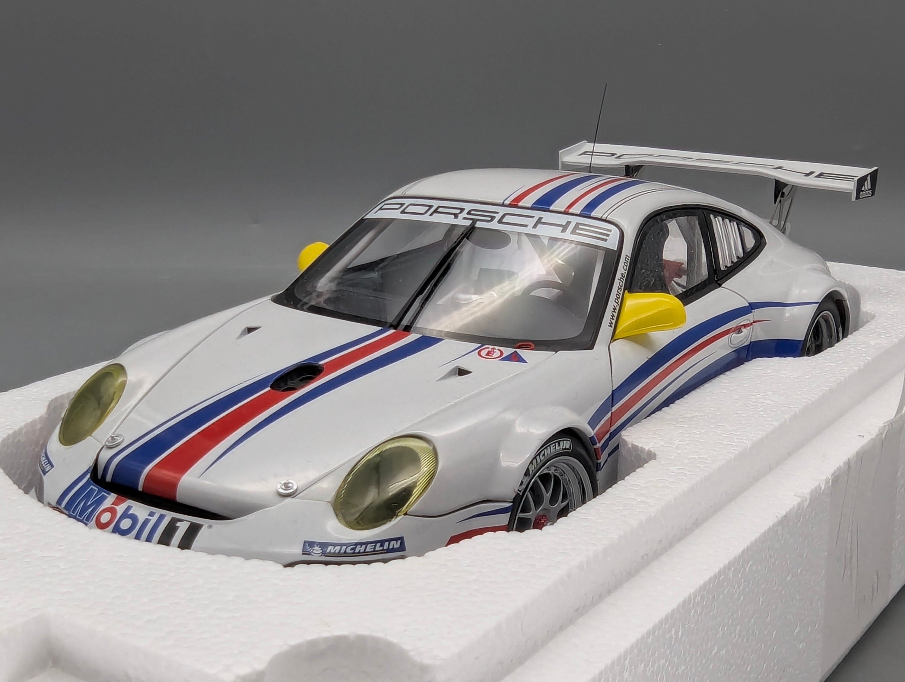Model Cars 1:43 Spark S9609 Lamborghini Huracan GT3 EVO FIA Vallelunga 2019 #58 OVP