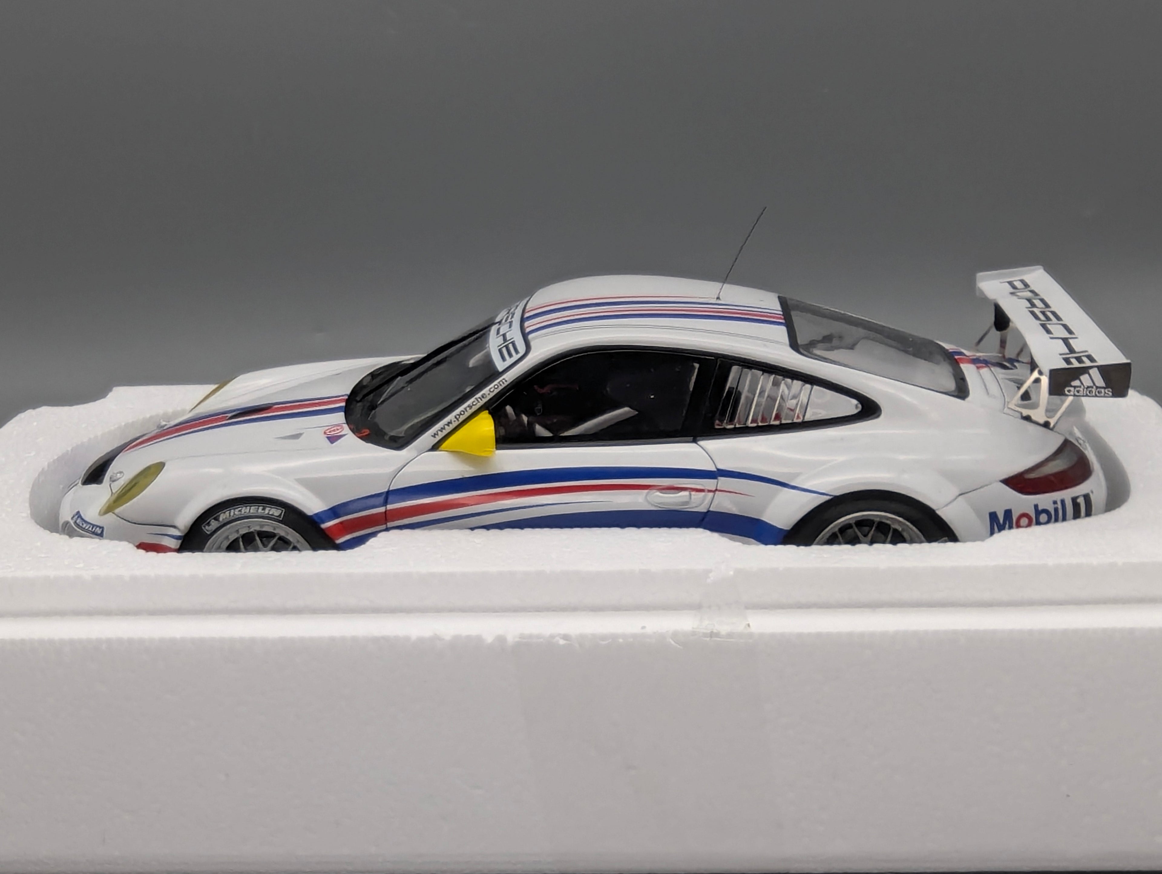 Model Cars 1:43 Spark S9609 Lamborghini Huracan GT3 EVO FIA Vallelunga 2019 #58 OVP
