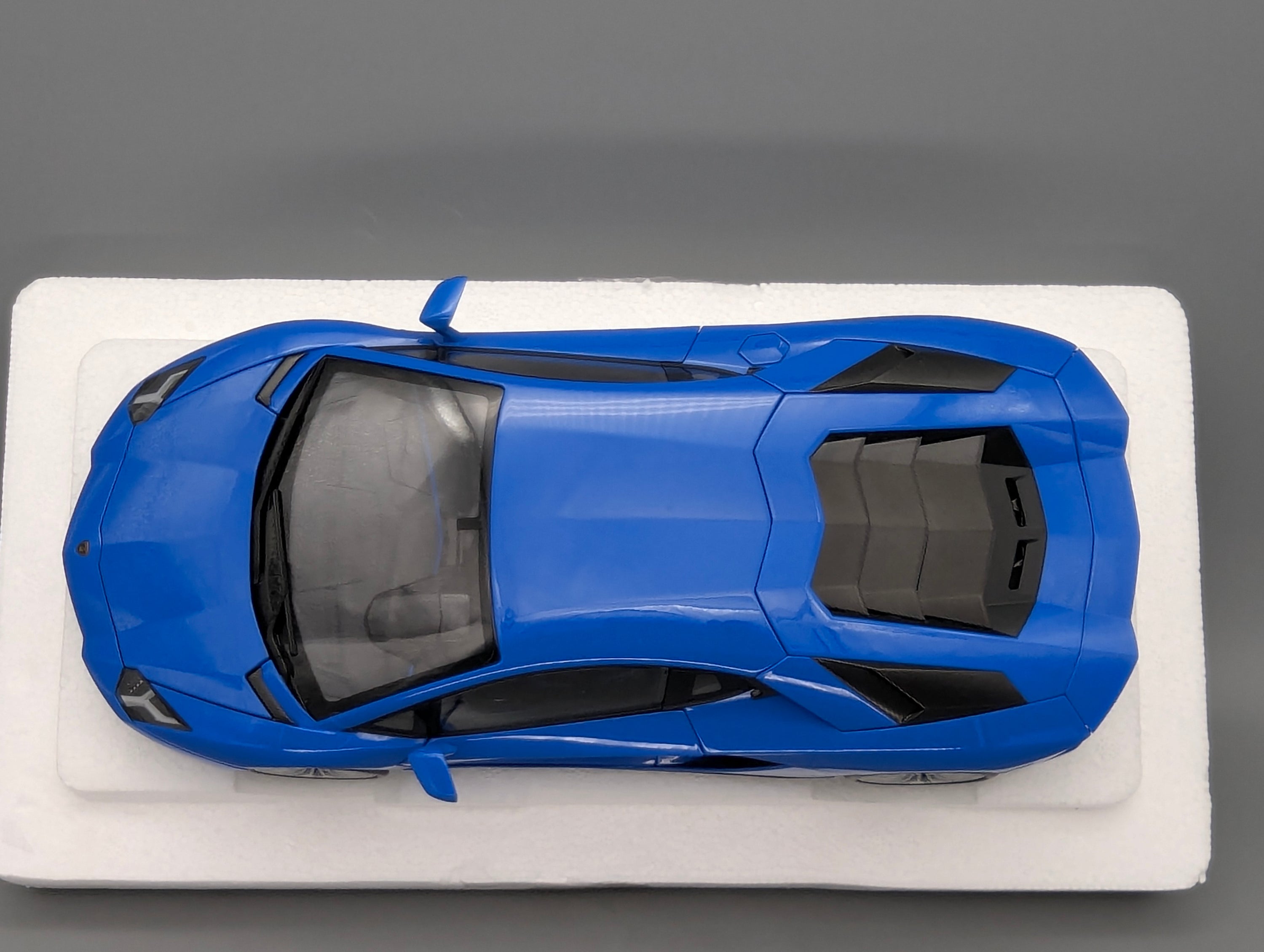 Model Cars 1:43 Spark S9609 Lamborghini Huracan GT3 EVO FIA Vallelunga 2019 #58 OVP