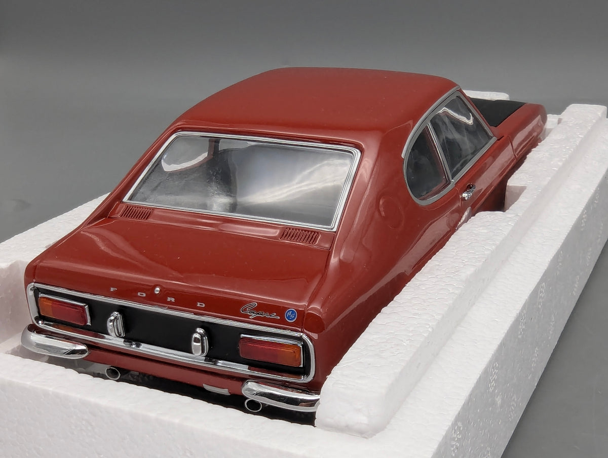 Modellautos 1:18 Minichamps Ford Capri I RS 2600 1970 Rot Schwarz mit OVP