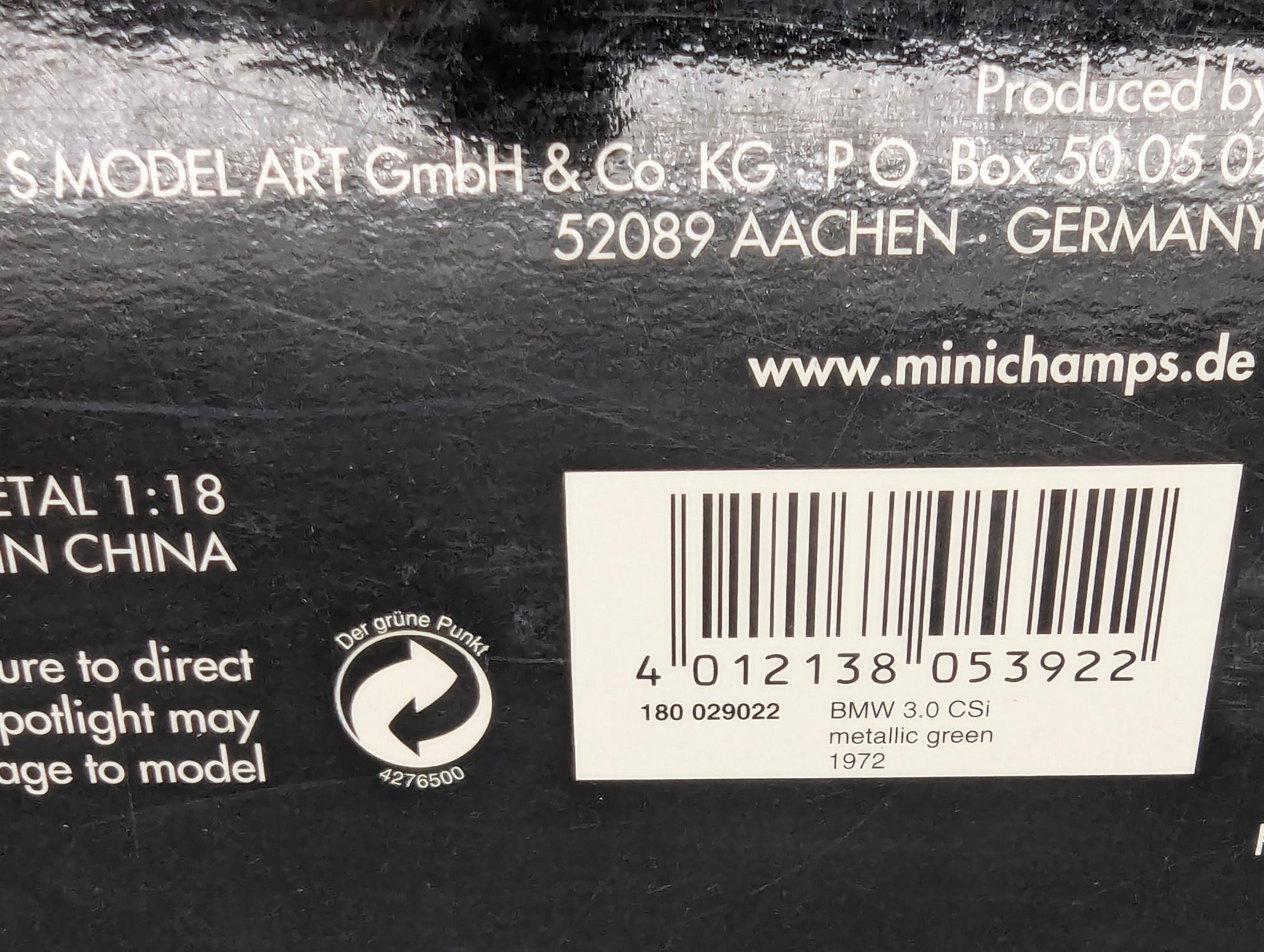 Modellautos 1:18 Minichamps BMW 3.0 CSi Met. Grün 1972 mit OVP