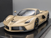 Modellautos 1:18 MR Collection Ferrari LaFerrari Gold mit OVP