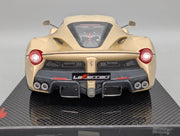 Modellautos 1:18 MR Collection Ferrari LaFerrari Gold mit OVP