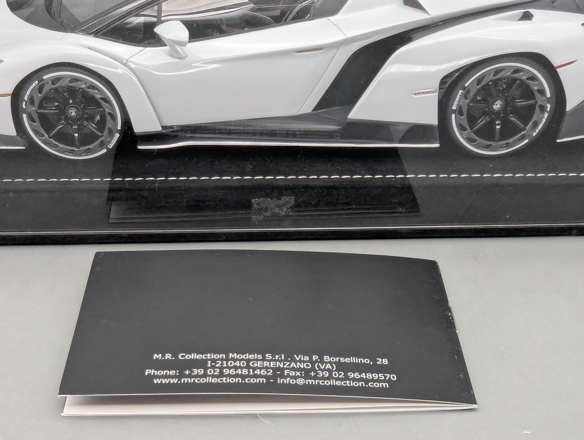 Modellautos 1:18 MR Collection Lamborghini Veneno Roadster Ltd 1/1 mit OVP