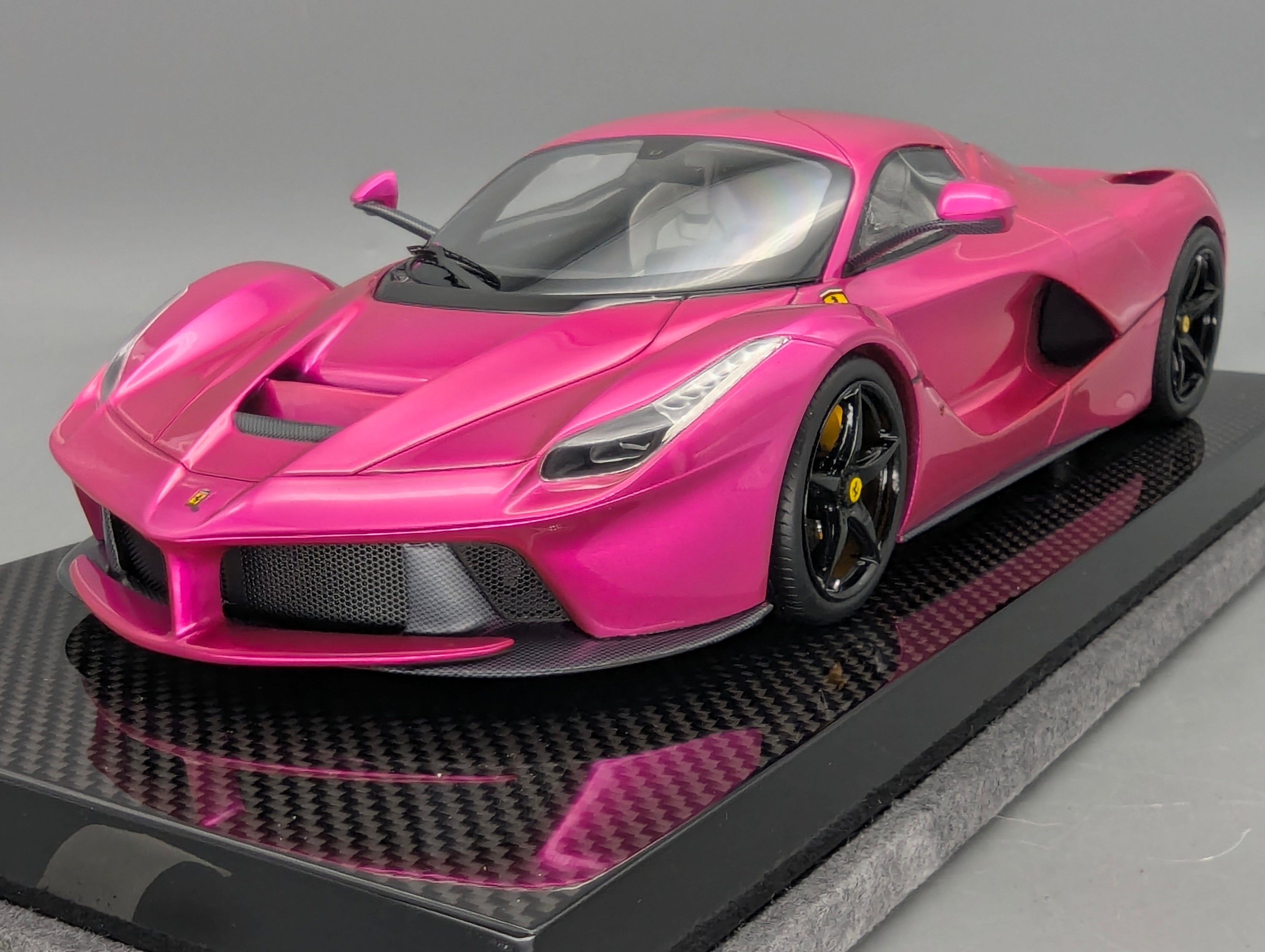 Modellautos 1:18 MR Collection Ferrari LaFerrari Pink Flash Ltd 25/26 OVP