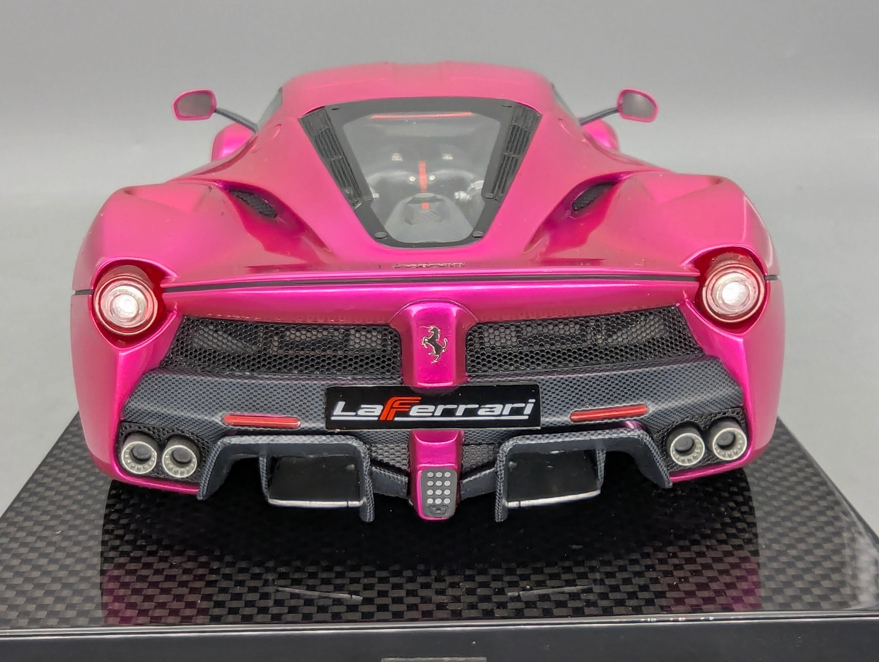 Modellautos 1:18 MR Collection Ferrari LaFerrari Pink Flash Ltd 25/26 OVP