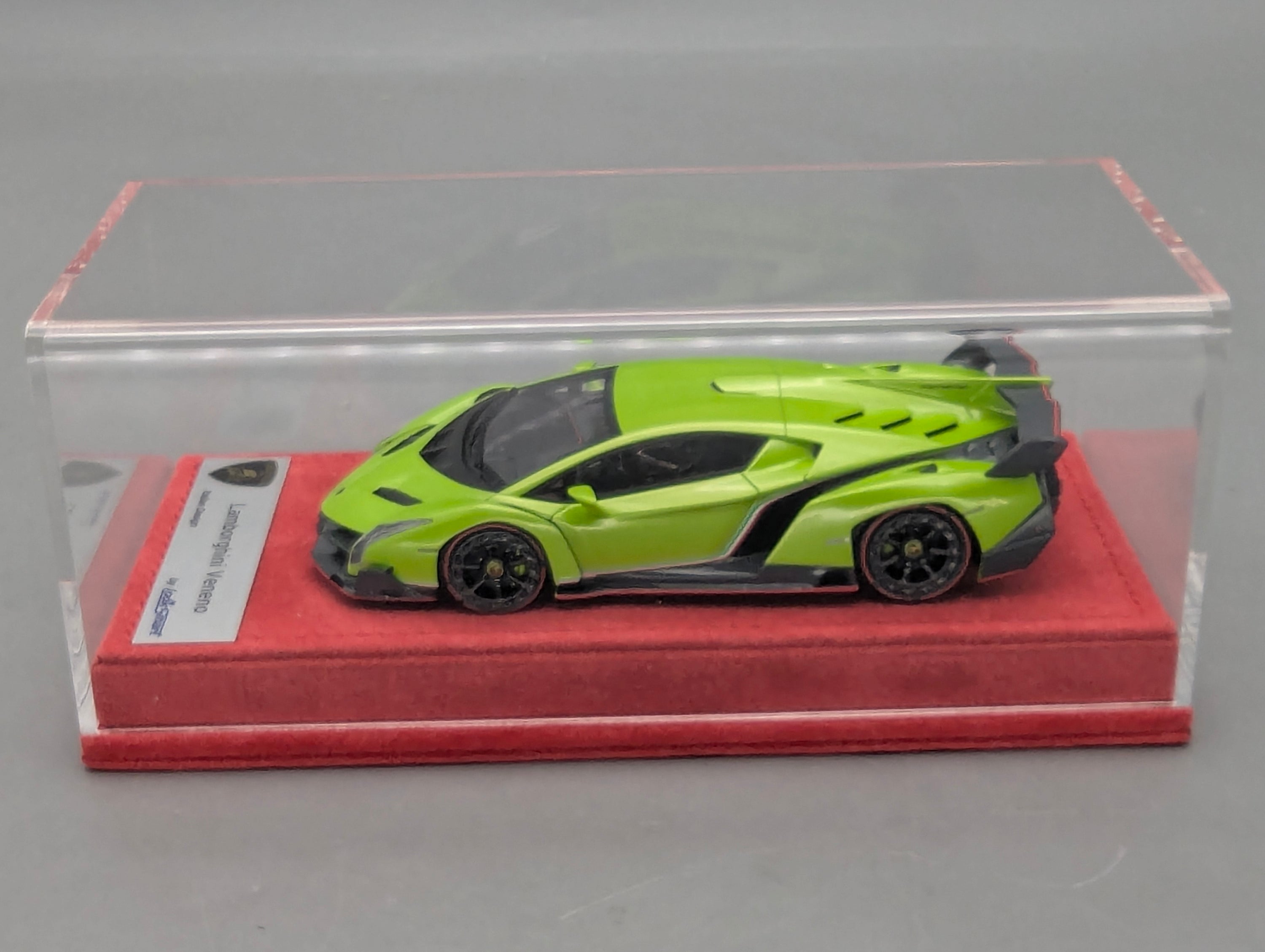 Model Cars 1:43 Spark S9609 Lamborghini Huracan GT3 EVO FIA Vallelunga 2019 #58 OVP