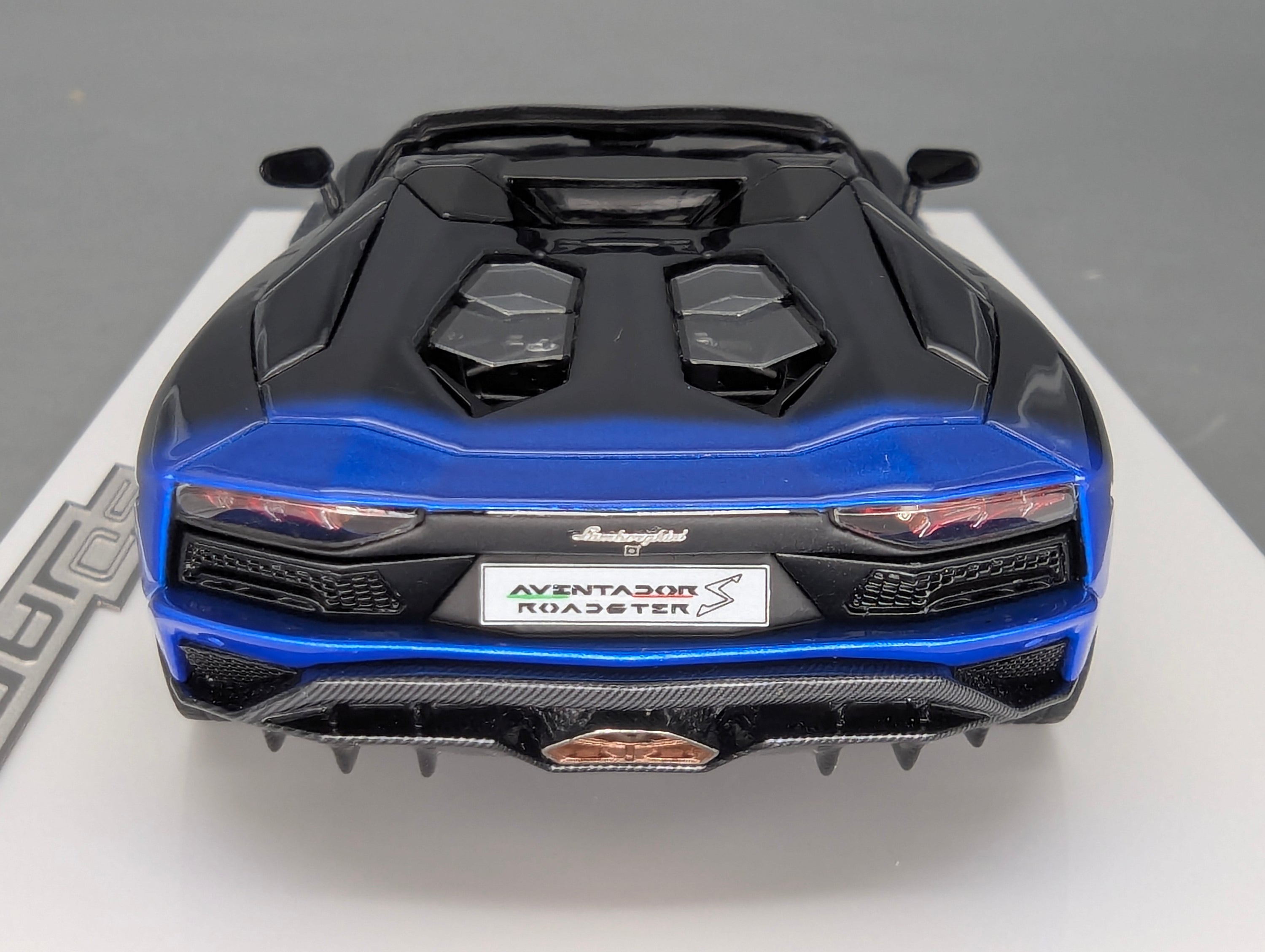 Coches a escala 1:43 Spark S9609 Lamborghini Huracan GT3 EVO FIA Vallelunga 2019 #58 precintado