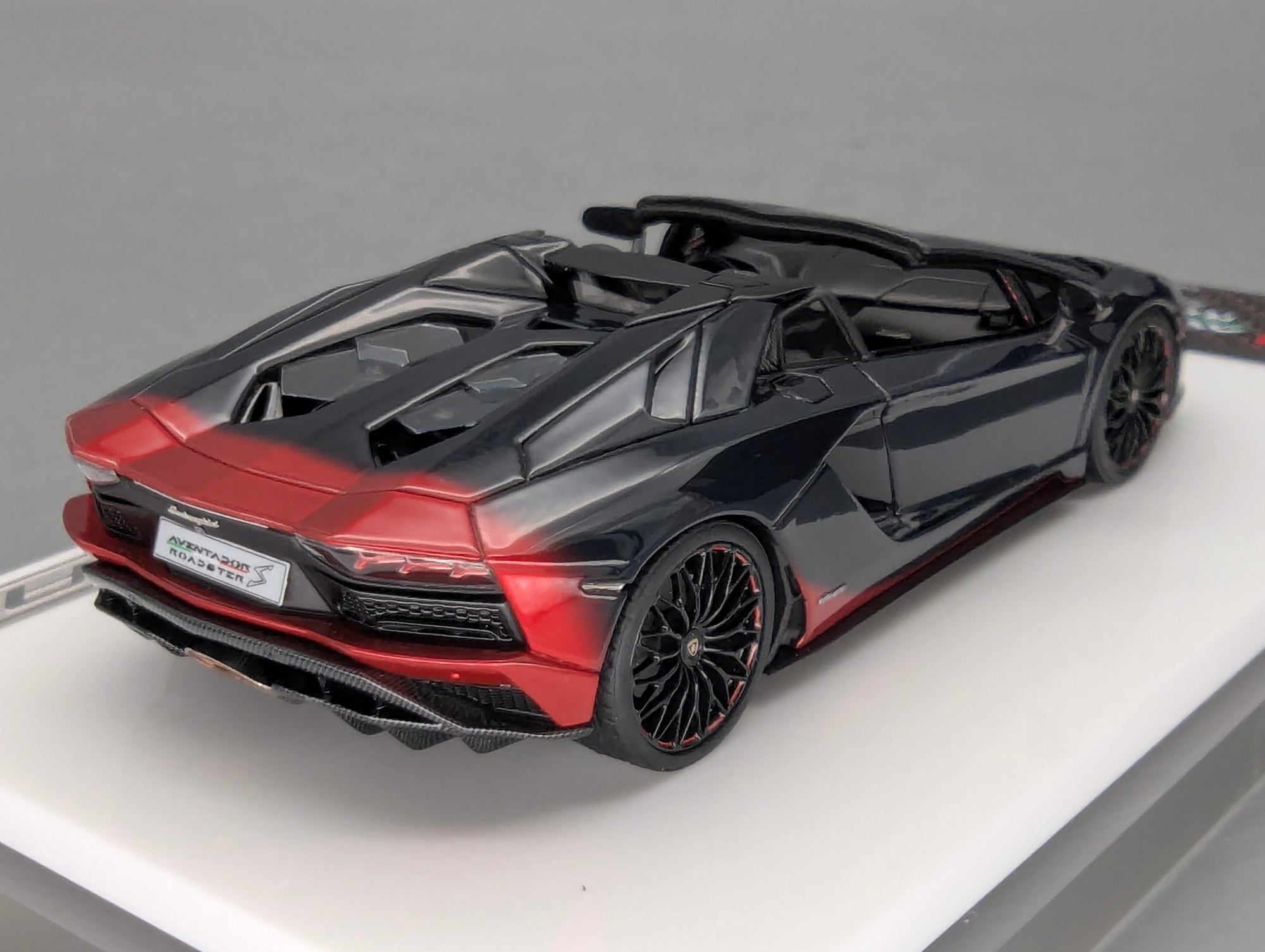 Coches a escala 1:43 Spark S9609 Lamborghini Huracan GT3 EVO FIA Vallelunga 2019 #58 precintado