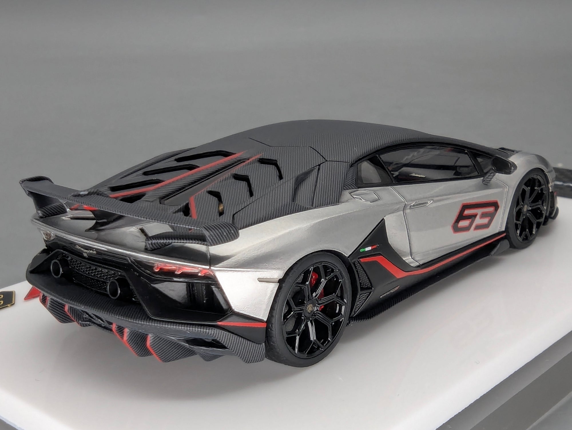 Model Cars 1:43 Spark S9609 Lamborghini Huracan GT3 EVO FIA Vallelunga 2019 #58 OVP