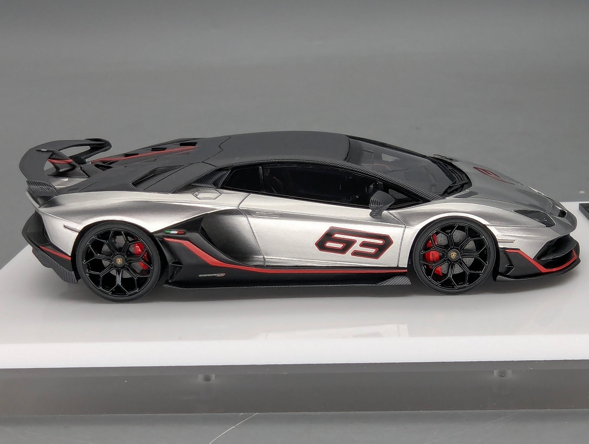 Model Cars 1:43 Spark S9609 Lamborghini Huracan GT3 EVO FIA Vallelunga 2019 #58 OVP