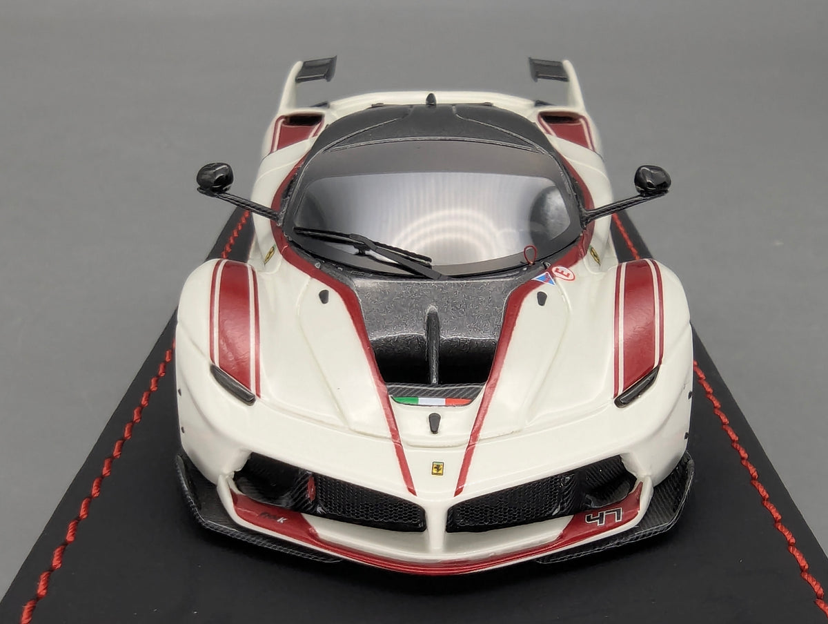 Modellautos 1:43 BBR Deluxe Ferrari FXX-K Gloss Avus White Car #47 Ltd 17/20 OVP