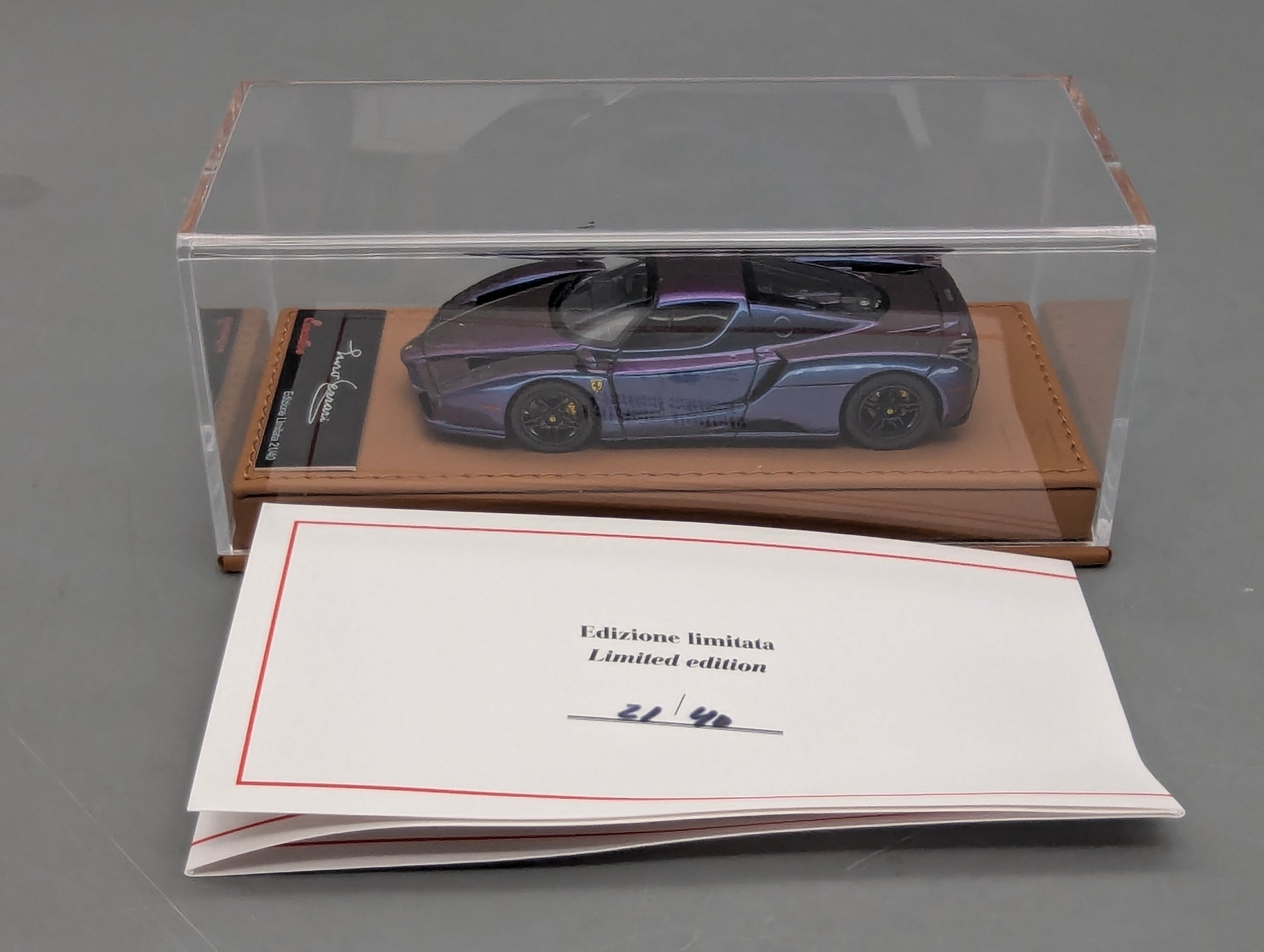 Modellautos 1:43 BBR Executive Calsito Ferrari Enzo Chameleon Gloss Ltd 21/40 OVP
