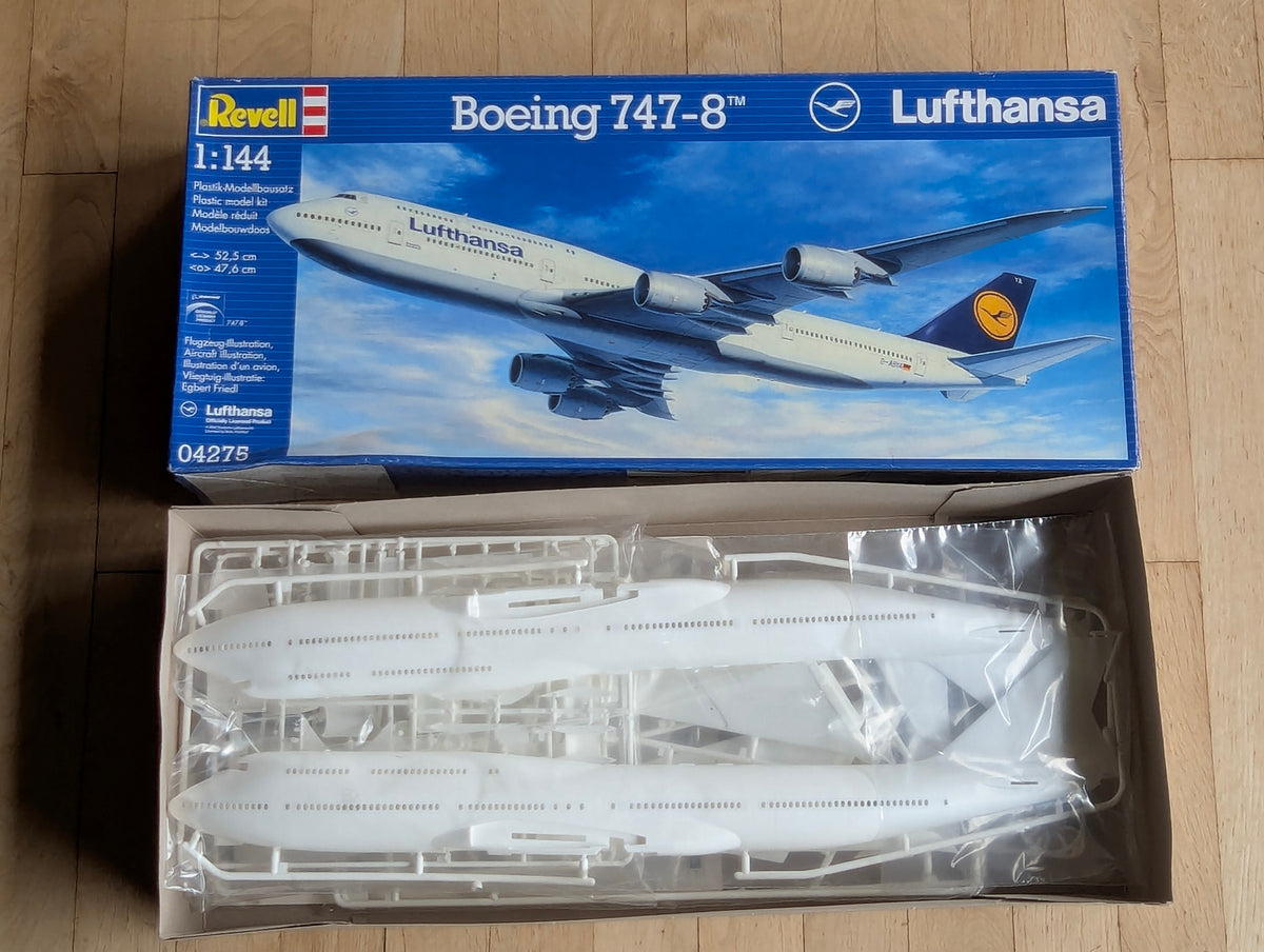 Flugzeug Modell Bausatz 1:144 Revell 04275 Boeing 747-8 Jumbo Jet Lufthansa OVP