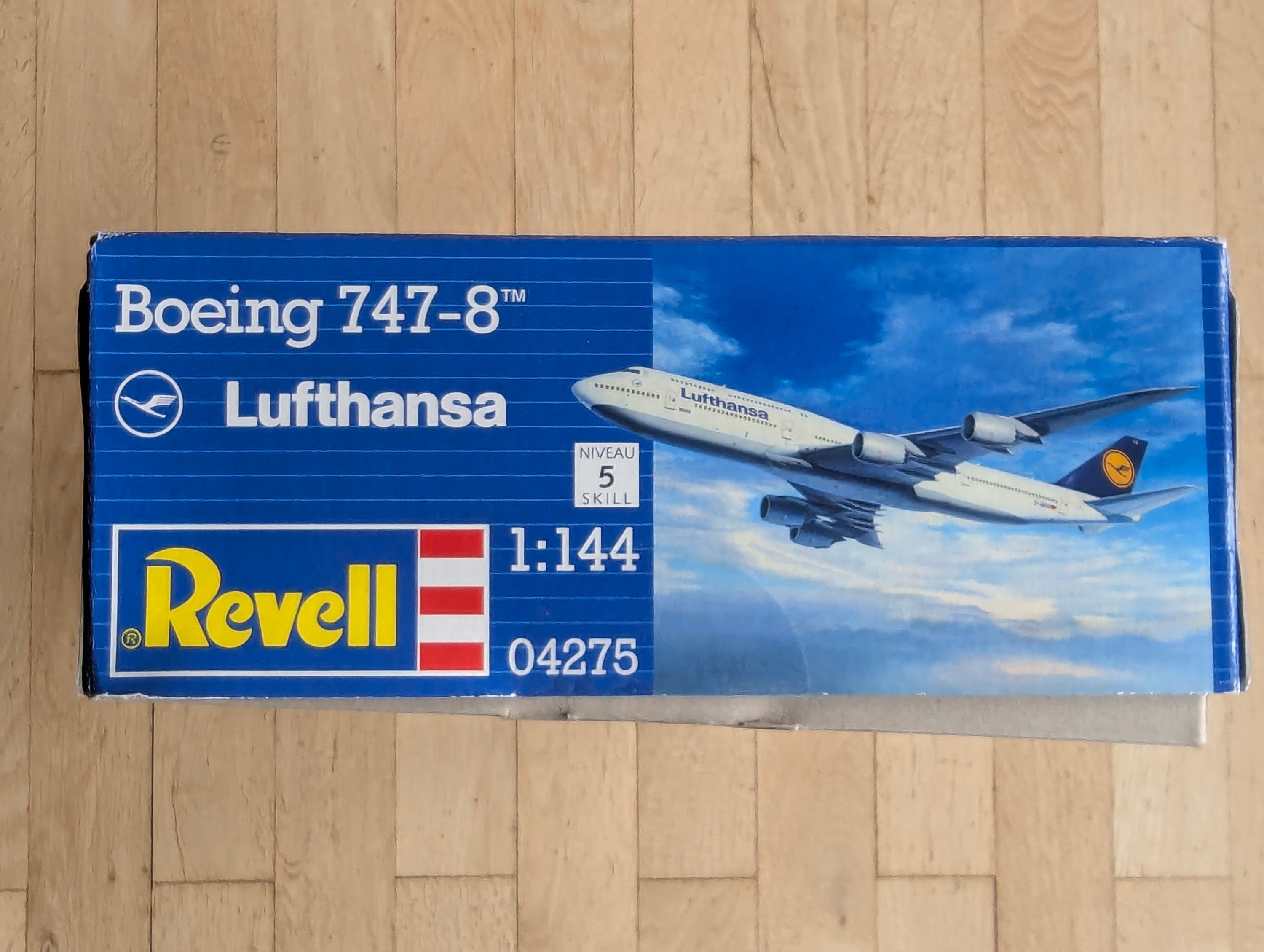 Flugzeug Modell Bausatz 1:144 Revell 04275 Boeing 747-8 Jumbo Jet Lufthansa OVP