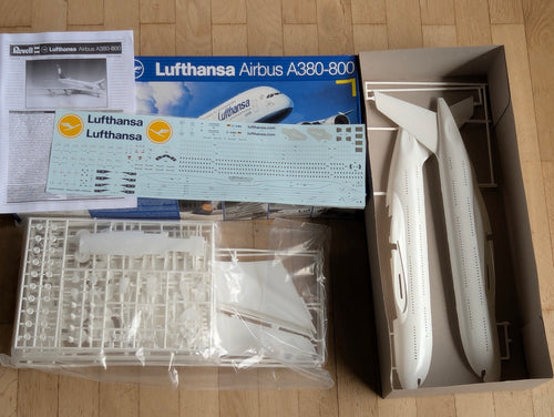 Flugzeug Modell Bausatz 1:144 Revell 04270 Airbus A380-800 mit OVP