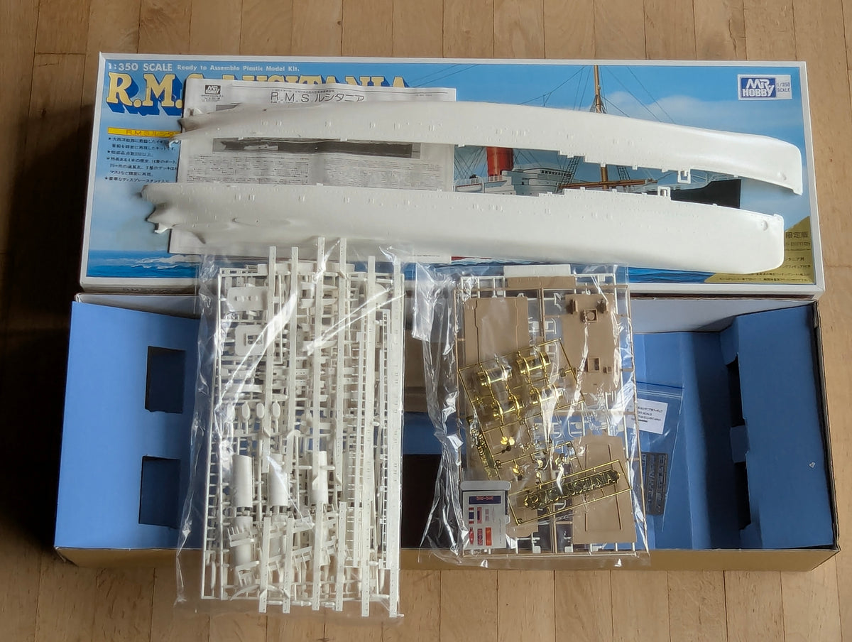 Schiff Modell Bausatz 1:350 Mr. Hobby R.M.S. Lusitania mit OVP